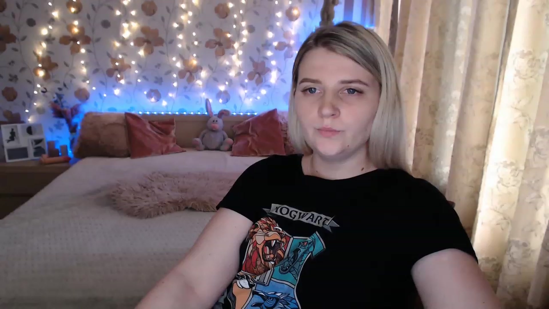 Gallery image thumbnail from Nice_Ass007's myfreecams stream on, 06/11/2023, 04:22 image 4 of 20