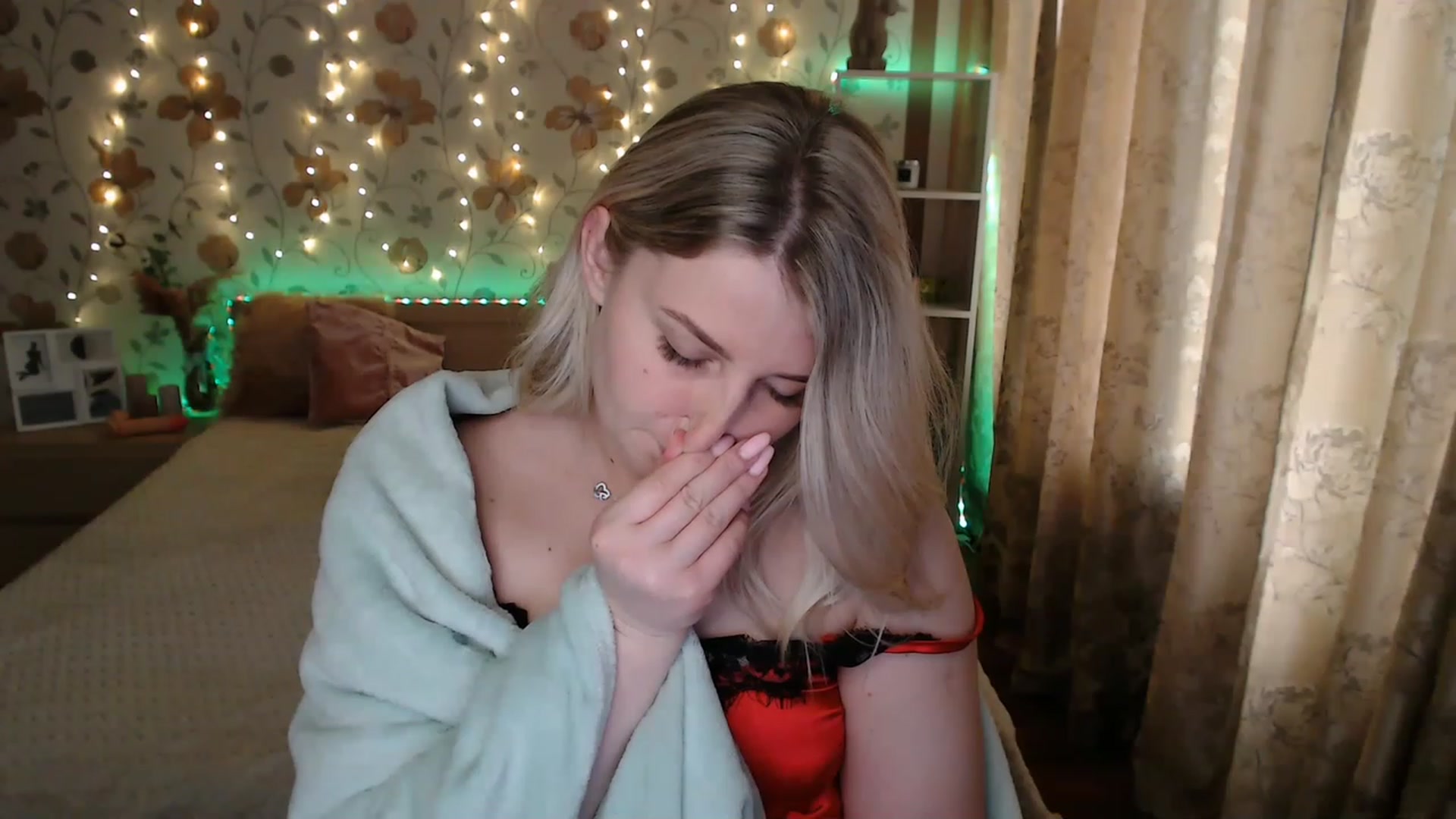 Gallery image thumbnail from Nice_Ass007's myfreecams stream on, 06/12/2023, 04:08 image 7 of 20