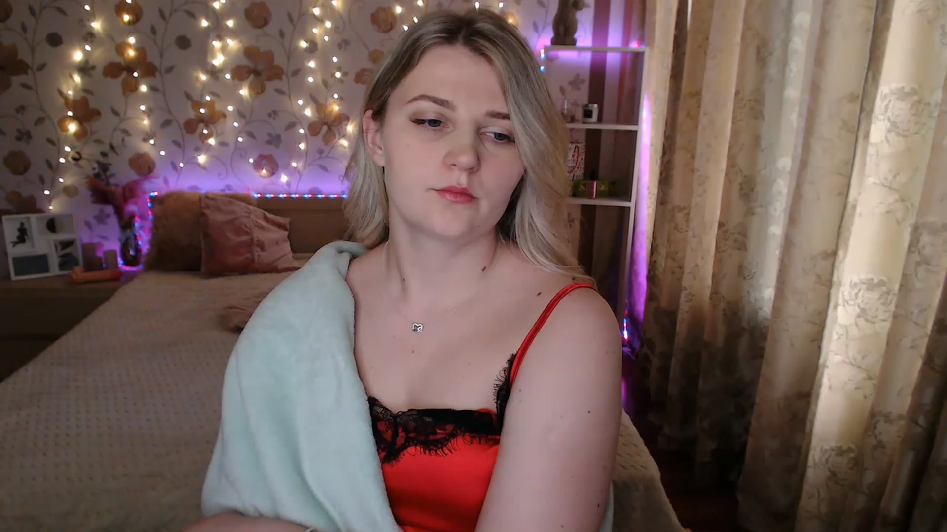 Gallery image thumbnail from Nice_Ass007's myfreecams stream on, 06/12/2023, 04:08 image 16 of 20