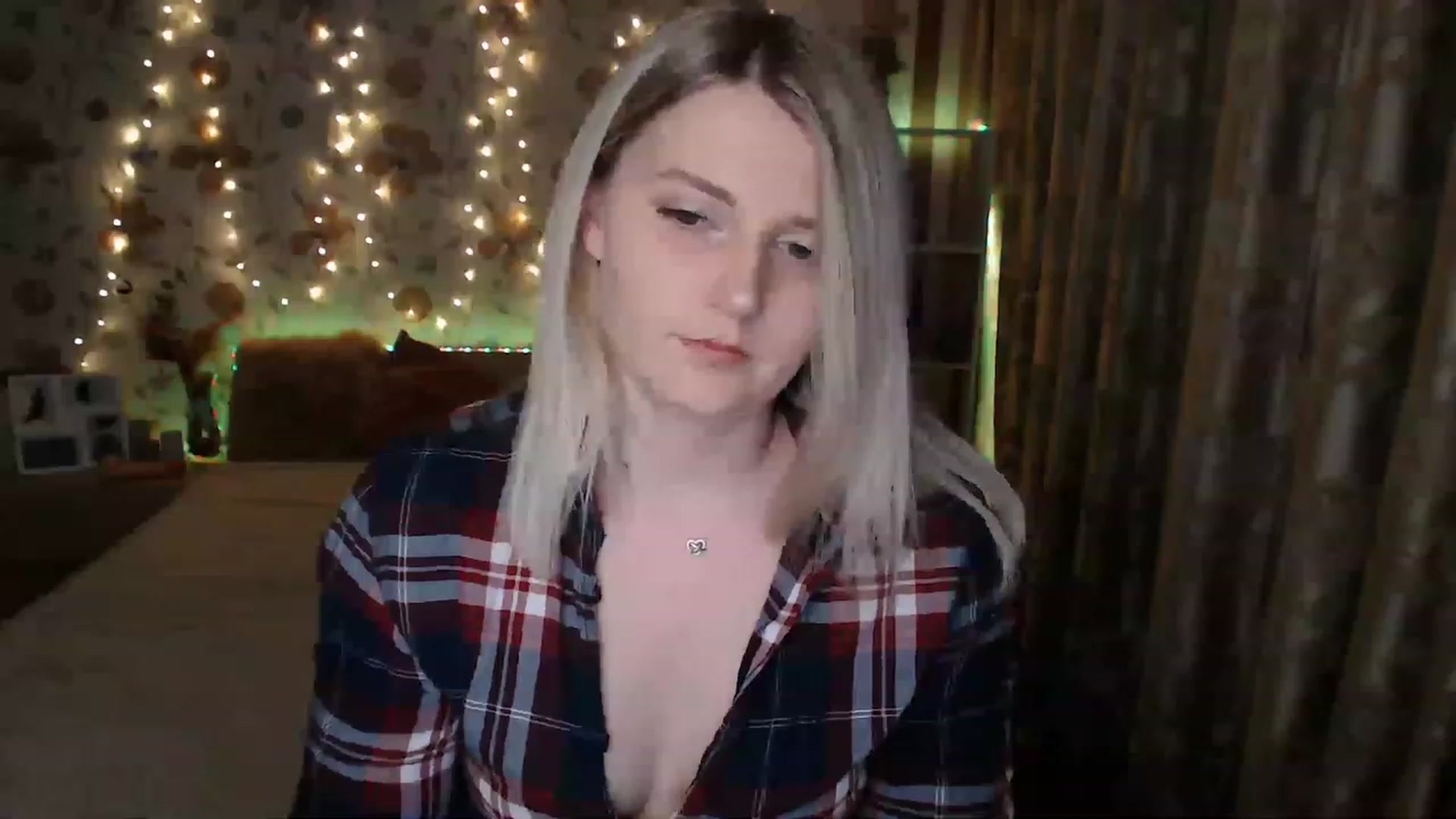 Gallery image thumbnail from Nice_Ass007's myfreecams stream on, 06/13/2023, 19:33 image 7 of 20
