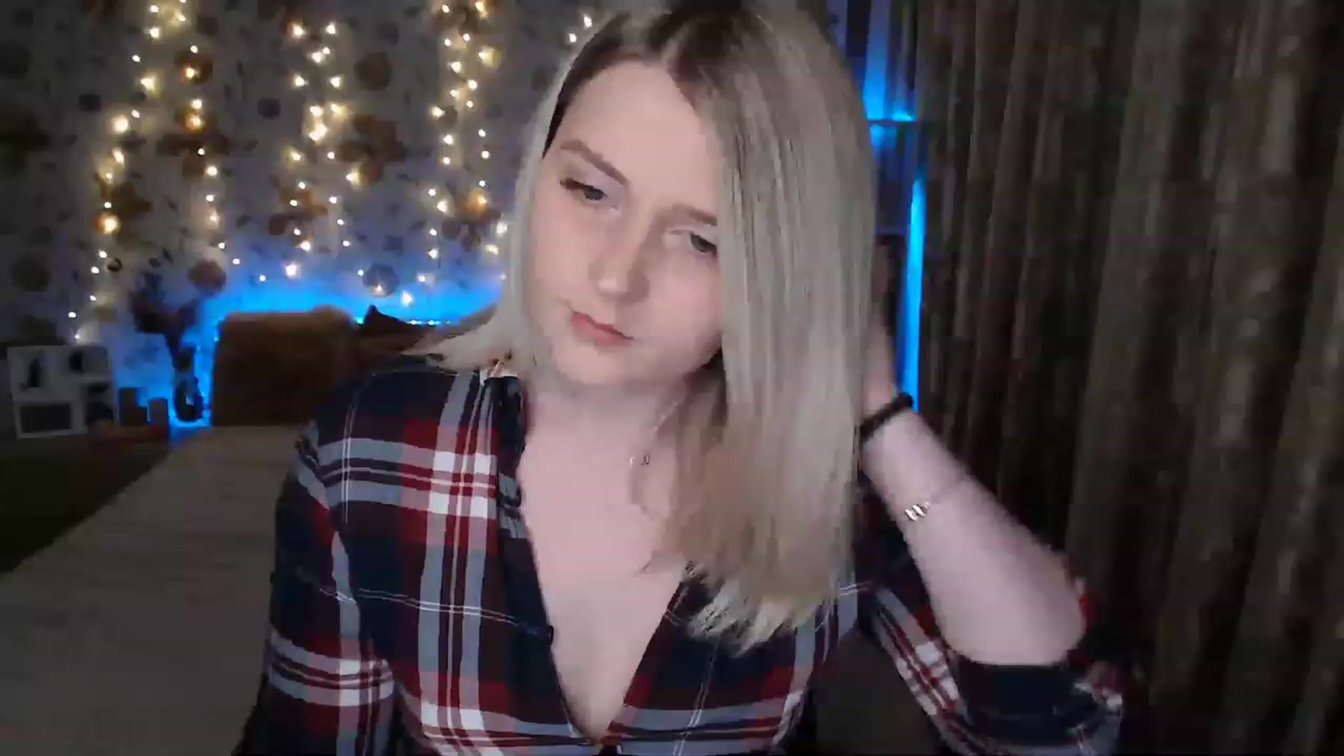 Gallery image thumbnail from Nice_Ass007's myfreecams stream on, 06/13/2023, 19:33 image 20 of 20