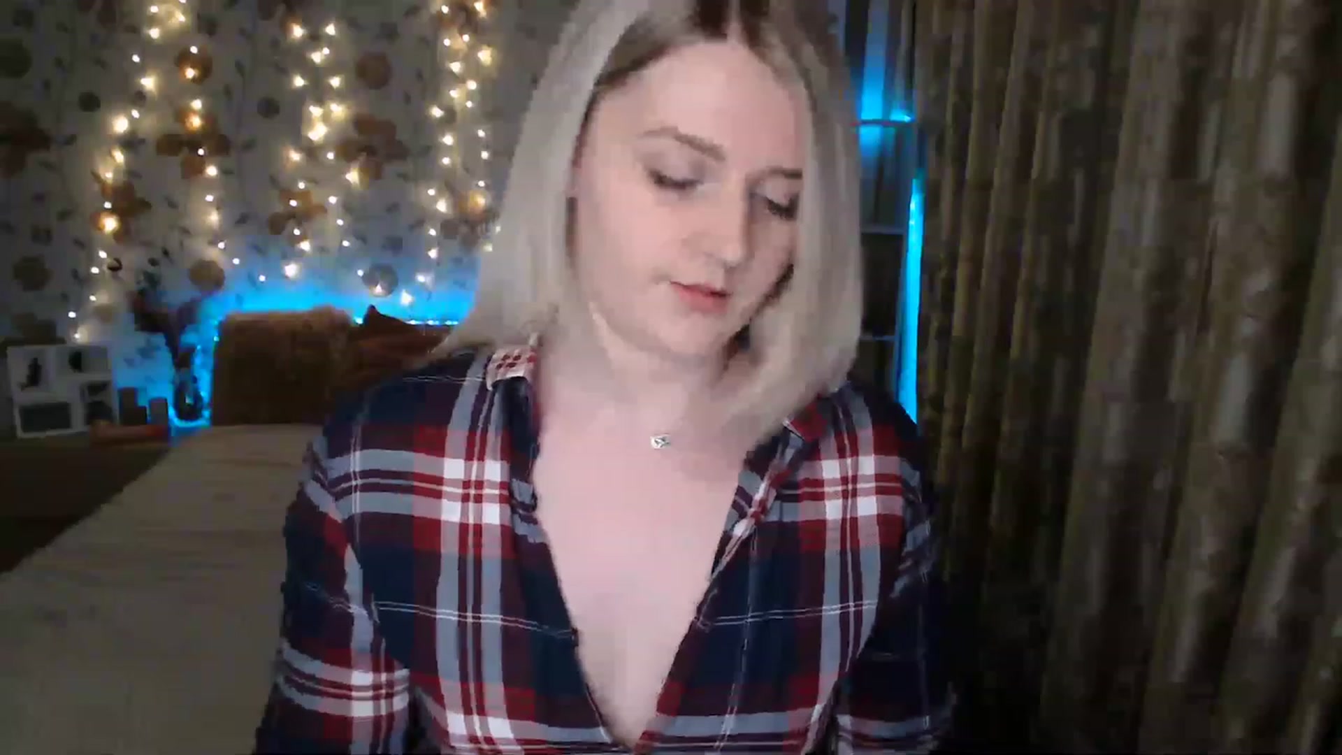 Gallery image thumbnail from Nice_Ass007's myfreecams stream on, 06/13/2023, 19:33 image 18 of 20