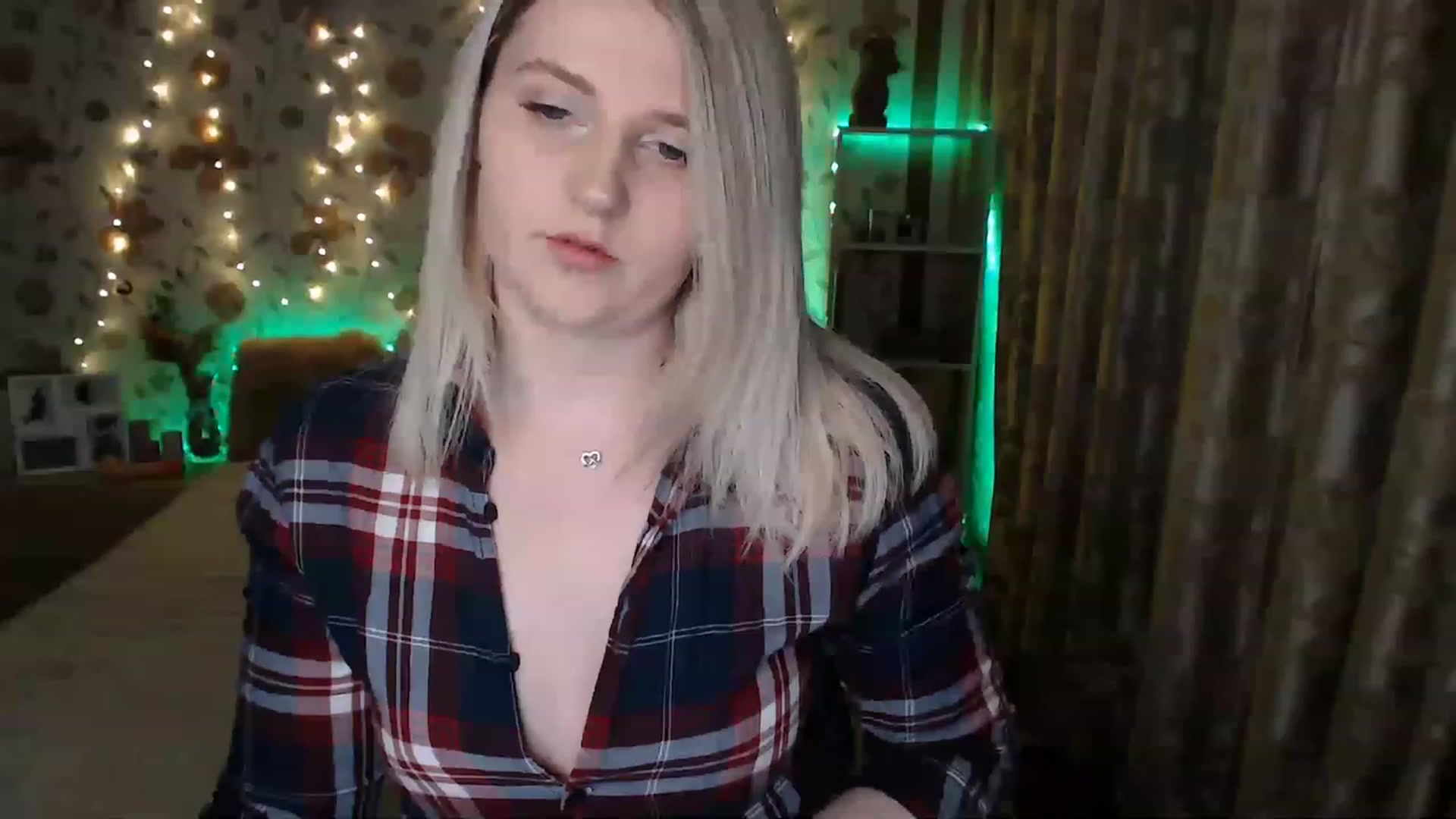Gallery image thumbnail from Nice_Ass007's myfreecams stream on, 06/13/2023, 19:33 image 11 of 20