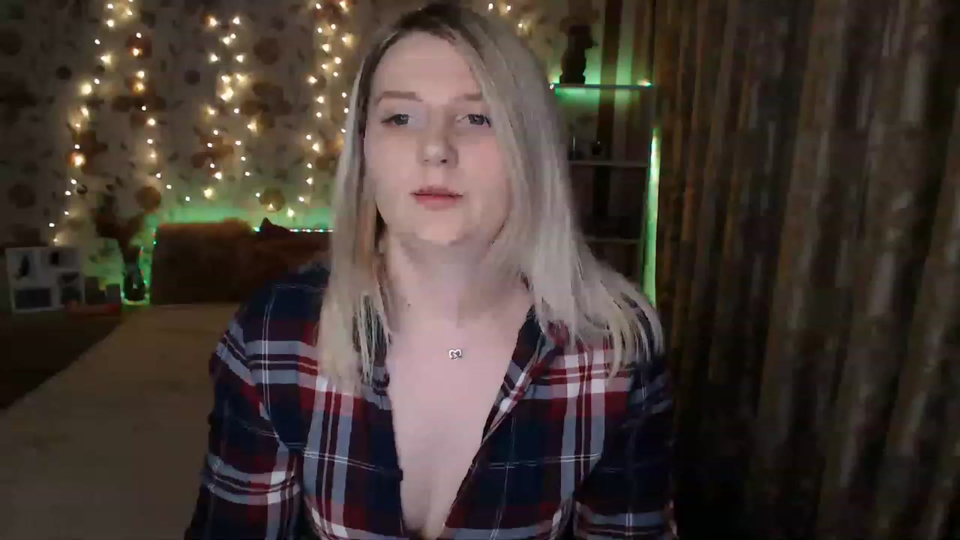 Gallery image thumbnail from Nice_Ass007's myfreecams stream on, 06/13/2023, 19:33 image 8 of 20