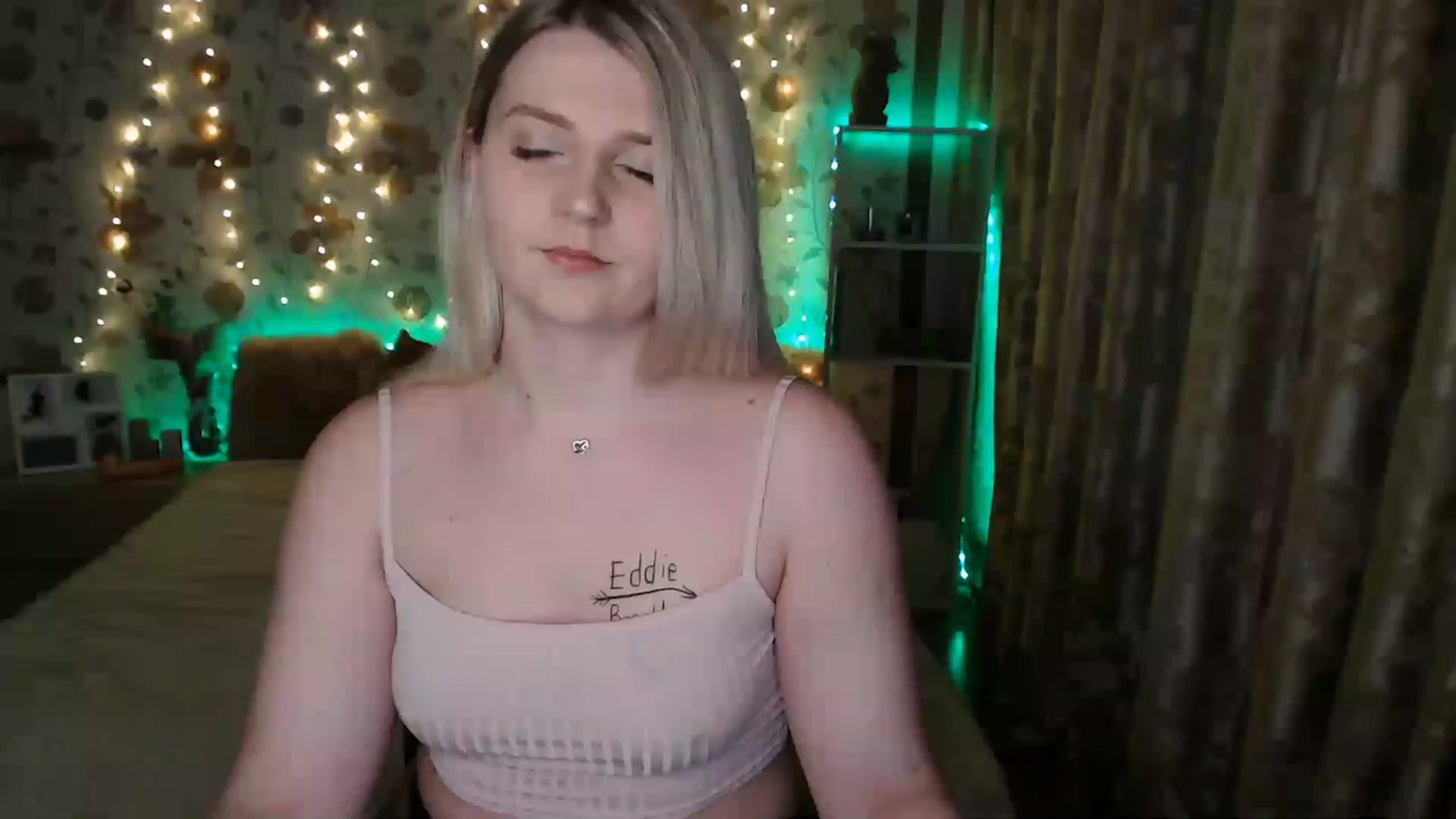 Gallery image thumbnail from Nice_Ass007's myfreecams stream on, 06/13/2023, 20:04 image 8 of 20