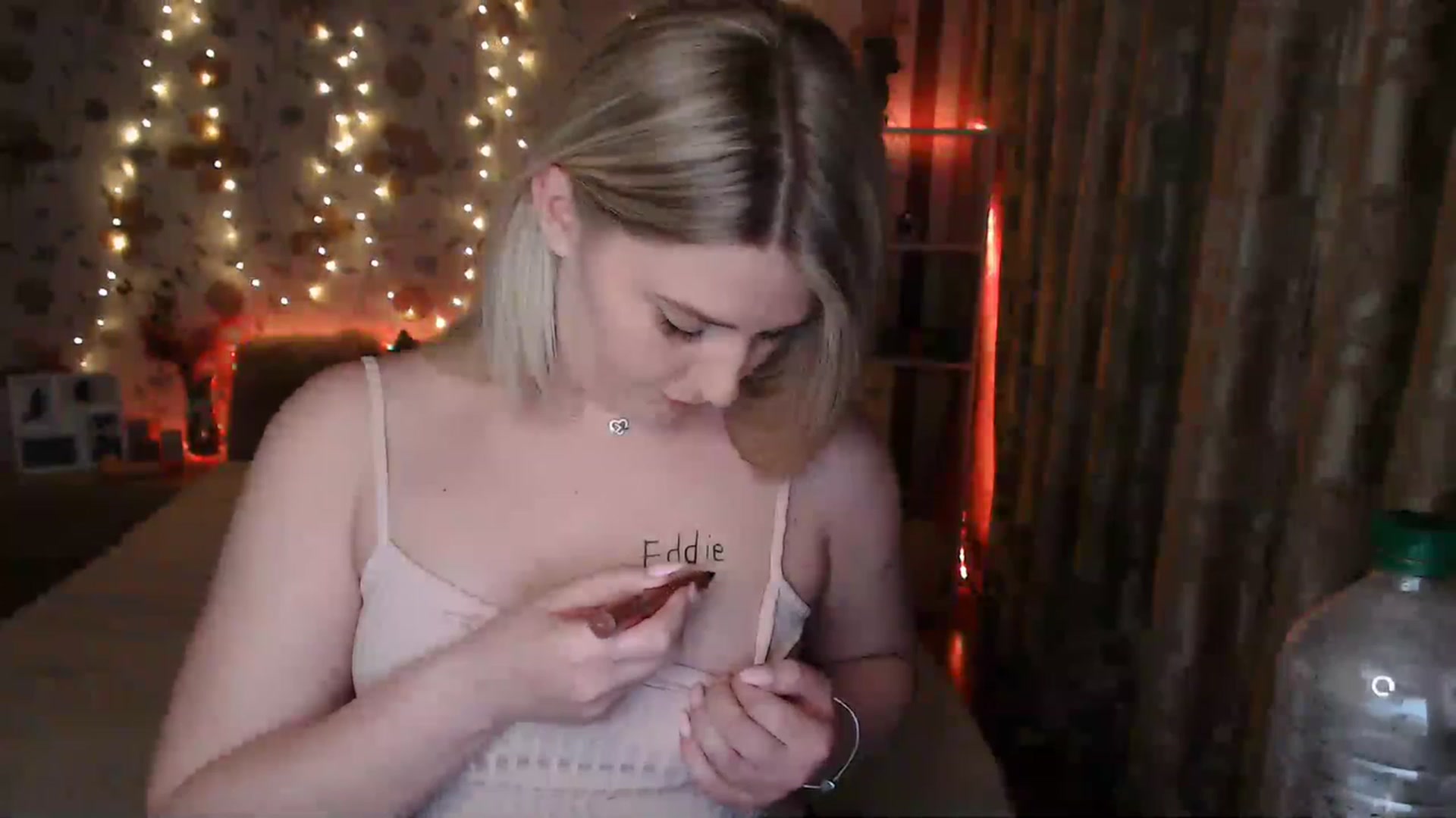 Gallery image thumbnail from Nice_Ass007's myfreecams stream on, 06/13/2023, 20:04 image 3 of 20