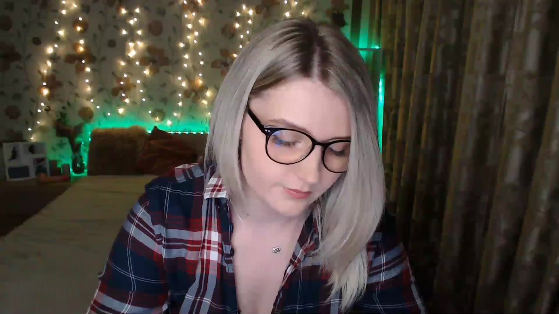 Gallery image thumbnail from Nice_Ass007's myfreecams stream on, 06/13/2023, 22:05 image 2 of 20