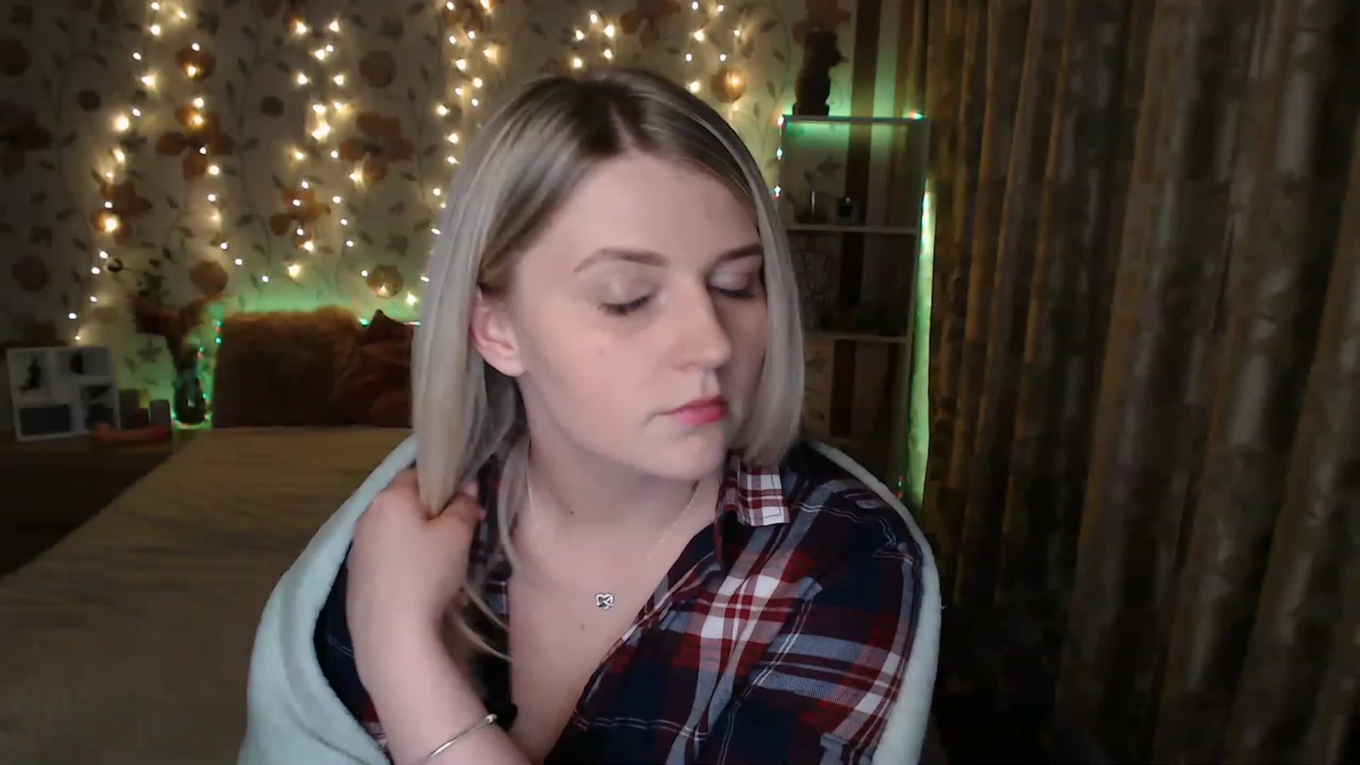 Gallery image thumbnail from Nice_Ass007's myfreecams stream on, 06/14/2023, 01:51 image 1 of 20