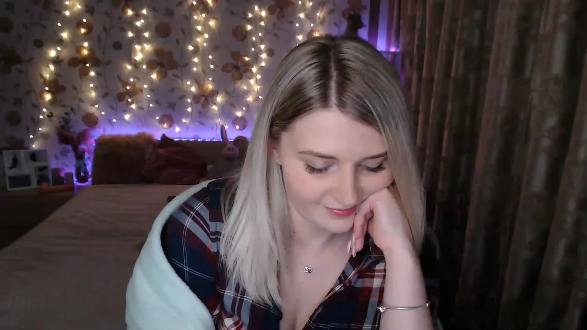 Gallery image thumbnail from Nice_Ass007's myfreecams stream on, 06/14/2023, 01:51 image 11 of 20