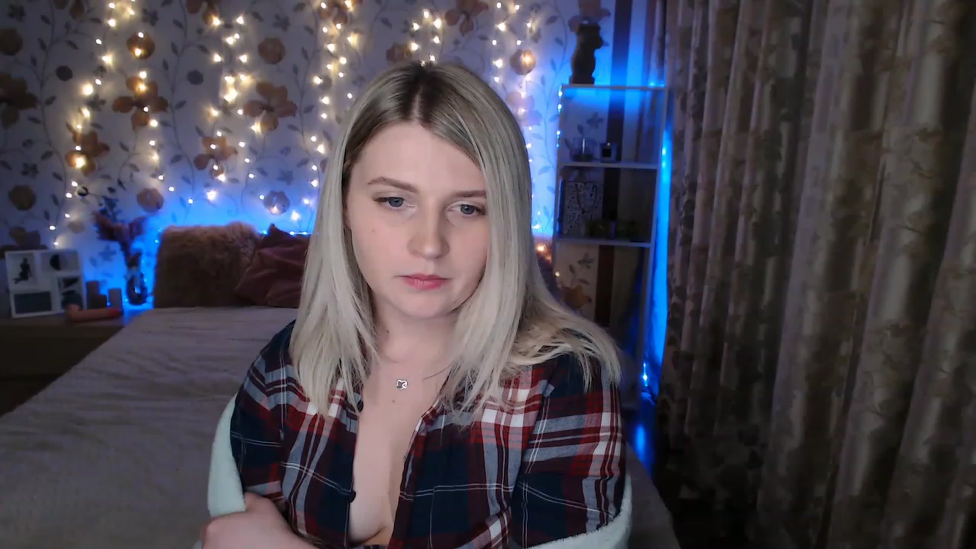 Gallery image thumbnail from Nice_Ass007's myfreecams stream on, 06/14/2023, 01:51 image 15 of 20