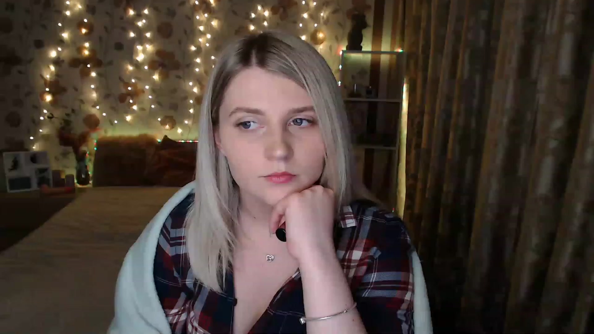 Gallery image thumbnail from Nice_Ass007's myfreecams stream on, 06/14/2023, 01:51 image 2 of 20