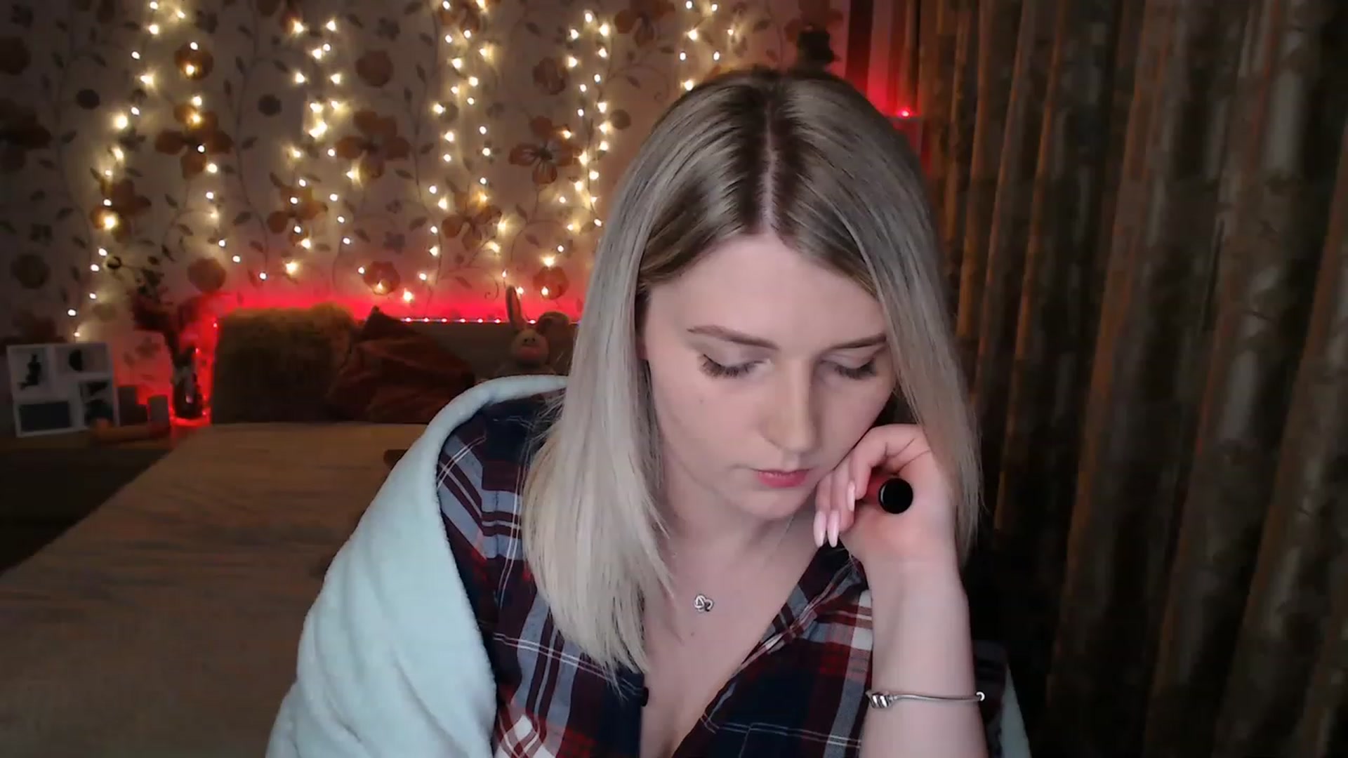 Gallery image thumbnail from Nice_Ass007's myfreecams stream on, 06/14/2023, 01:51 image 7 of 20