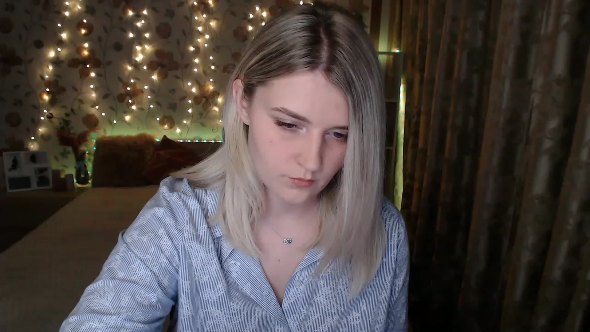 Gallery image thumbnail from Nice_Ass007's myfreecams stream on, 06/14/2023, 19:41 image 11 of 20