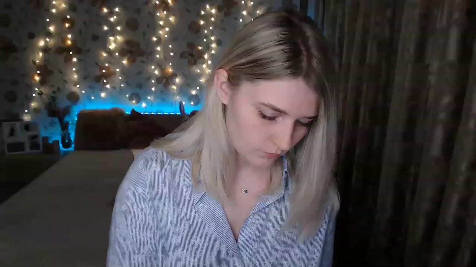 Gallery image thumbnail from Nice_Ass007's myfreecams stream on, 06/14/2023, 19:41 image 14 of 20