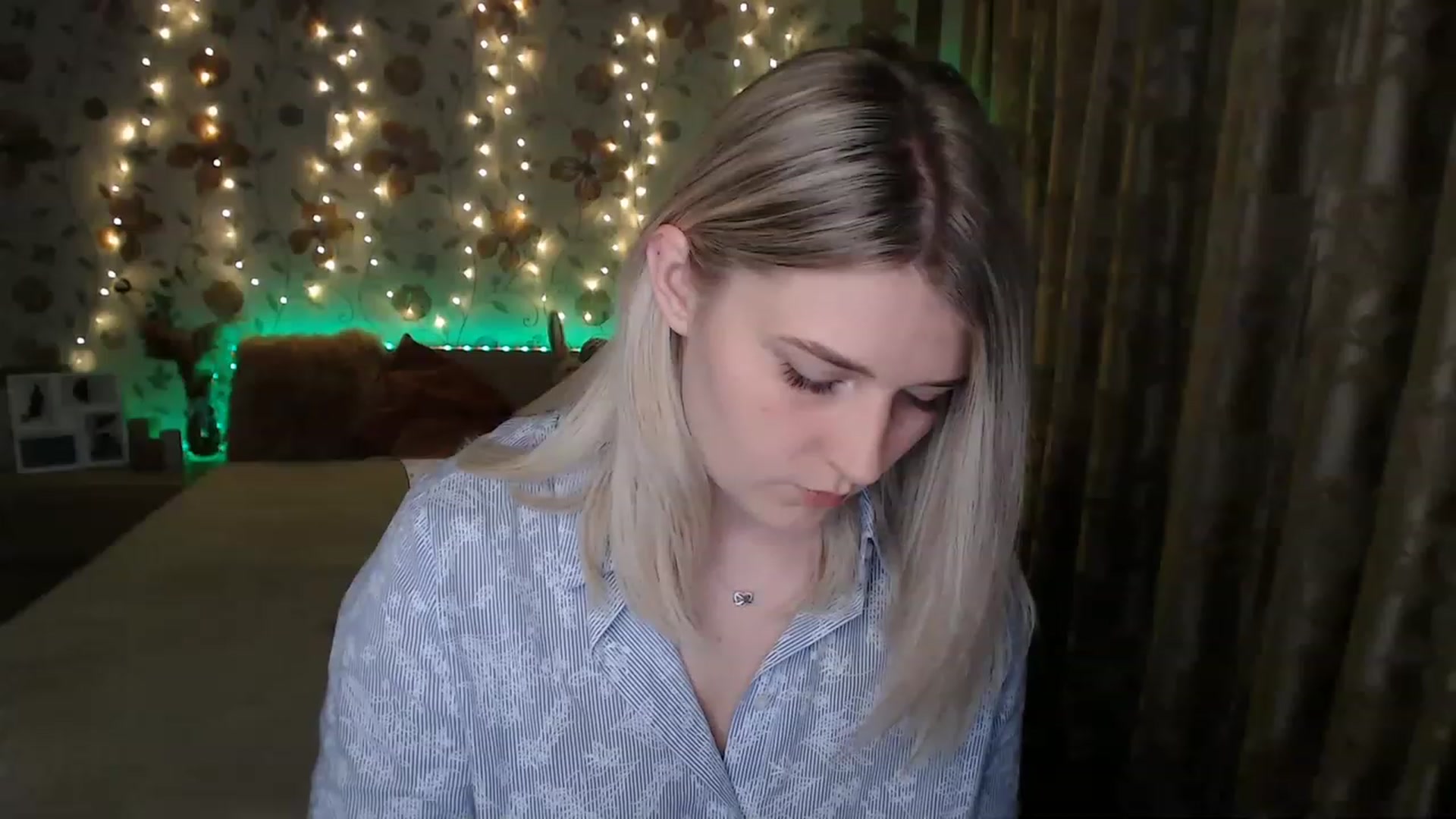 Gallery image thumbnail from Nice_Ass007's myfreecams stream on, 06/14/2023, 19:41 image 16 of 20