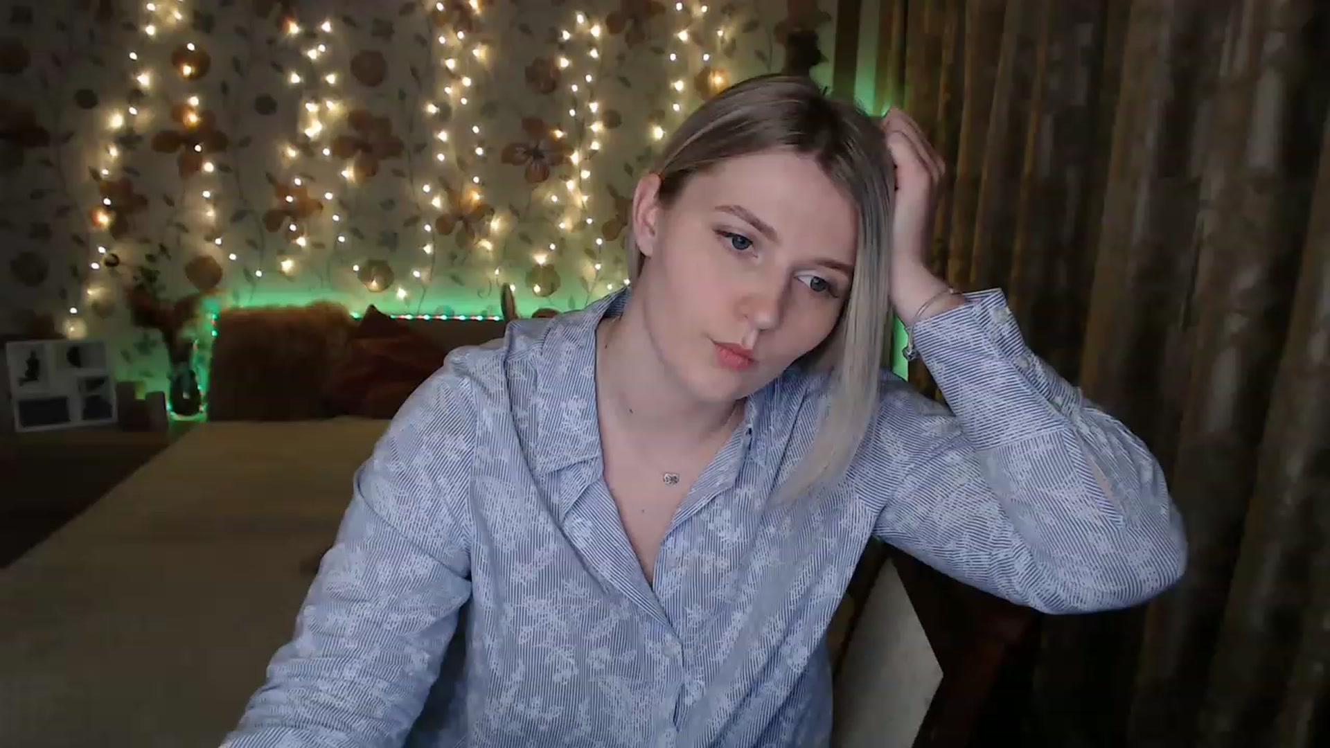 Gallery image thumbnail from Nice_Ass007's myfreecams stream on, 06/14/2023, 22:17 image 17 of 20