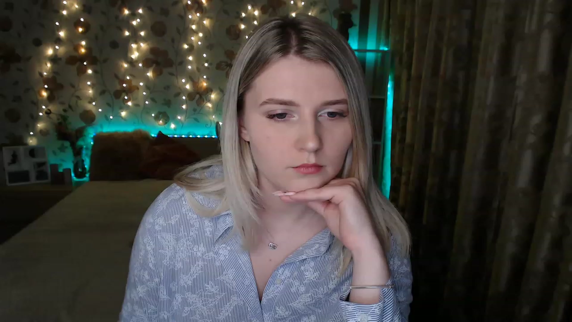 Gallery image thumbnail from Nice_Ass007's myfreecams stream on, 06/14/2023, 22:17 image 4 of 20