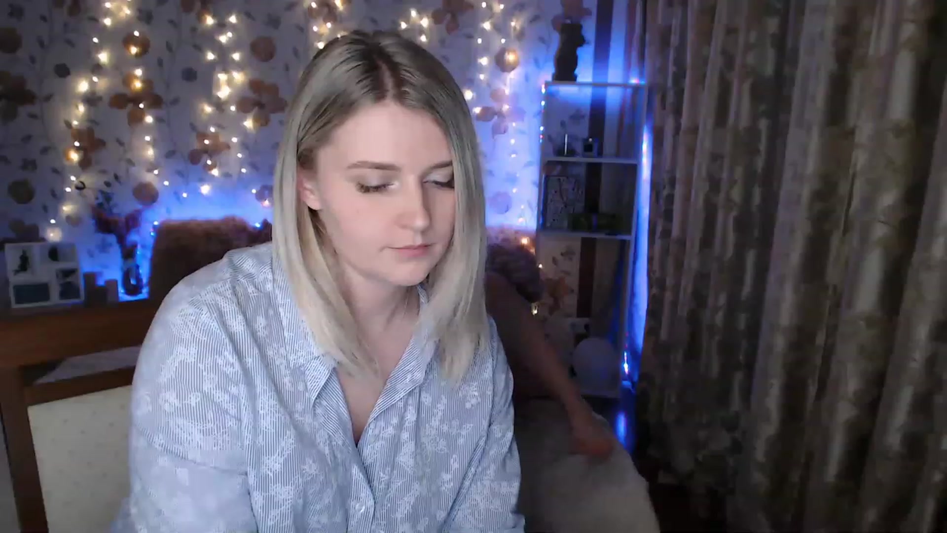 Gallery image thumbnail from Nice_Ass007's myfreecams stream on, 06/14/2023, 23:18 image 15 of 20