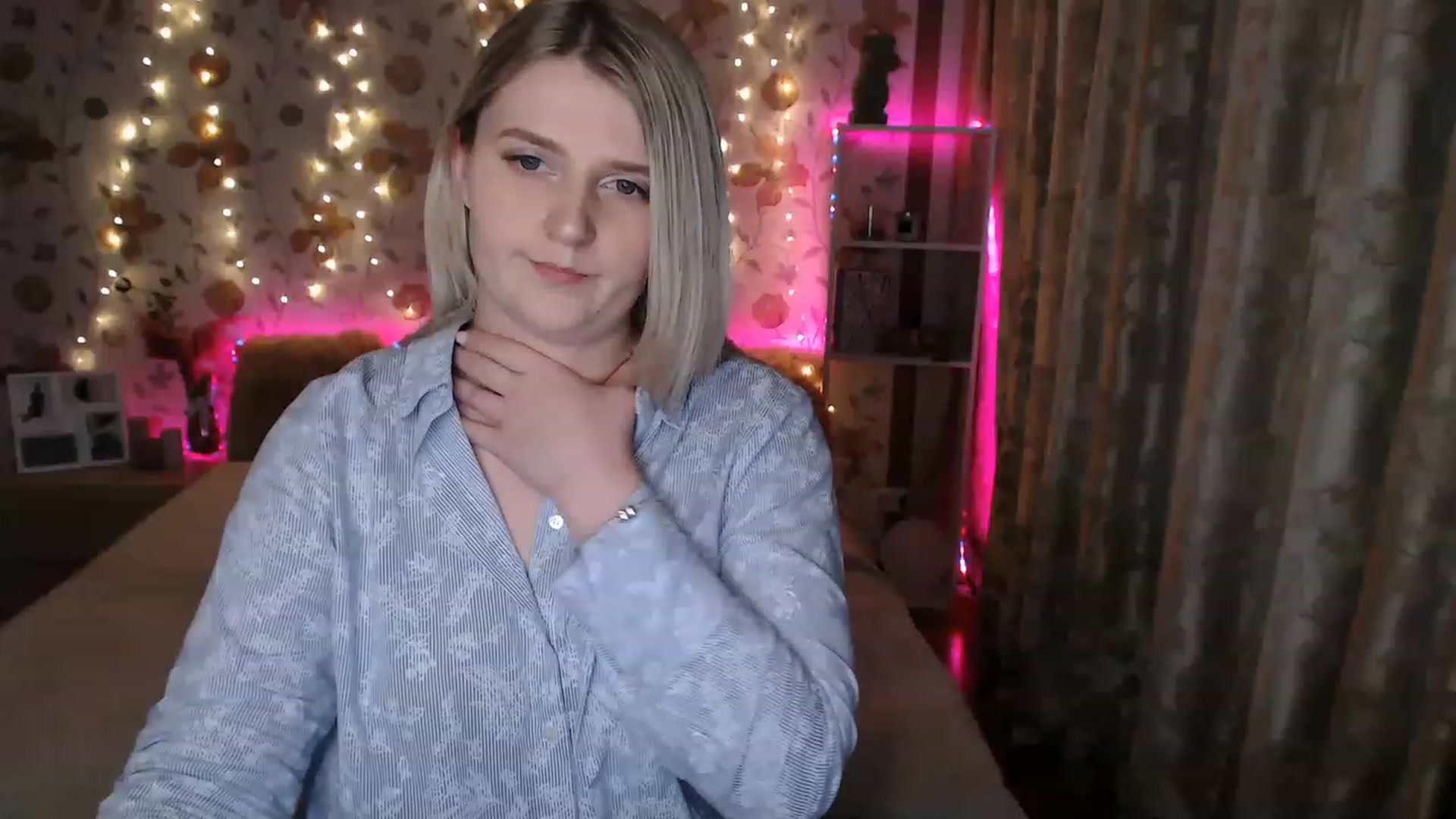 Gallery image thumbnail from Nice_Ass007's myfreecams stream on, 06/15/2023, 03:19 image 8 of 20