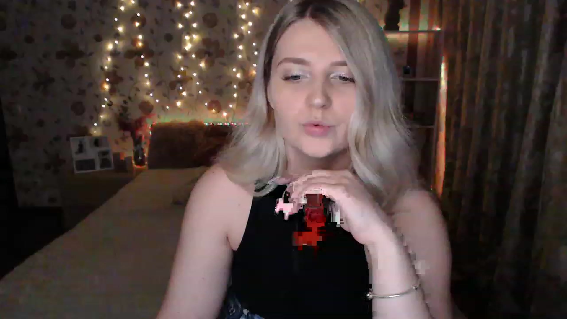 Gallery image thumbnail from Nice_Ass007's myfreecams stream on, 06/15/2023, 19:46 image 8 of 20