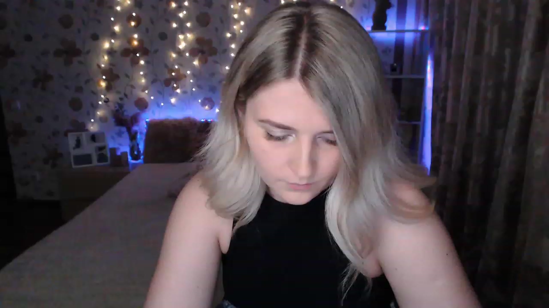 Gallery image thumbnail from Nice_Ass007's myfreecams stream on, 06/15/2023, 19:46 image 18 of 20