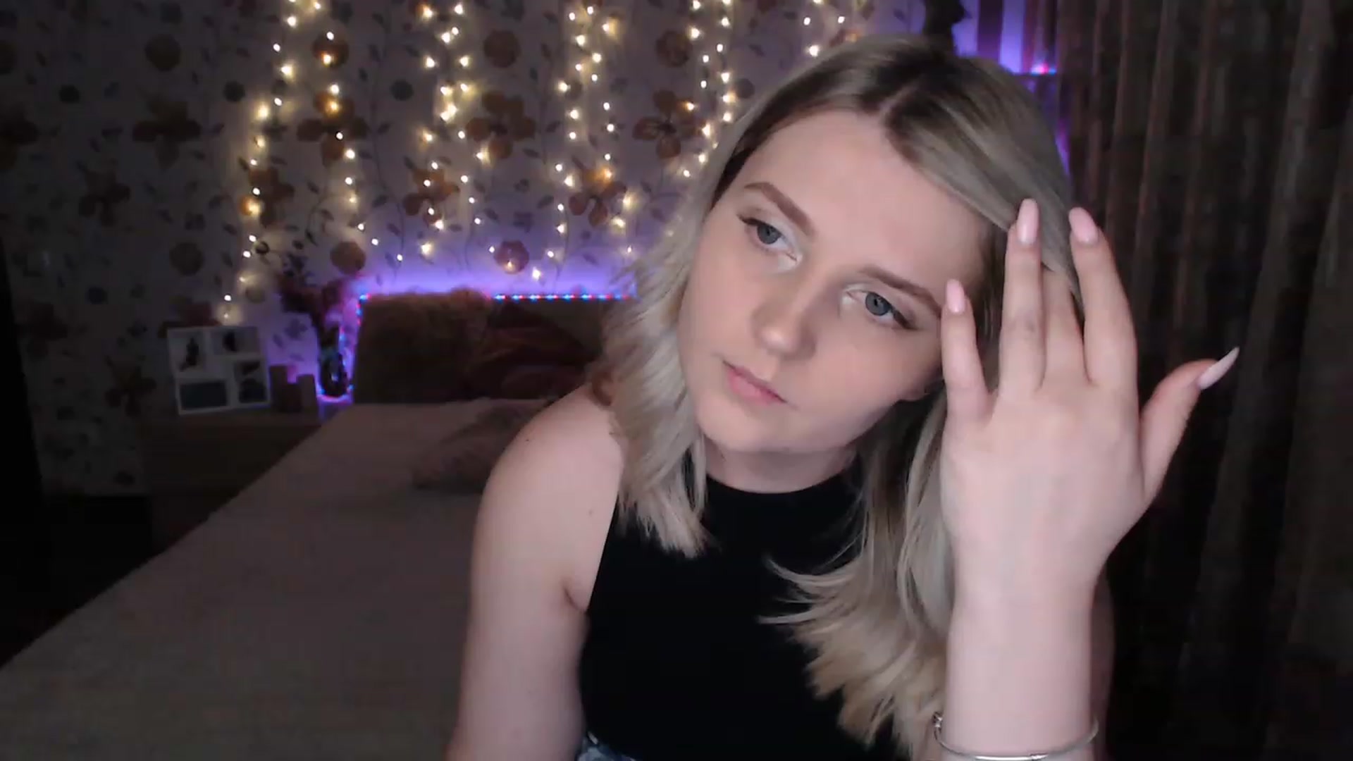 Gallery image thumbnail from Nice_Ass007's myfreecams stream on, 06/15/2023, 20:40 image 2 of 20