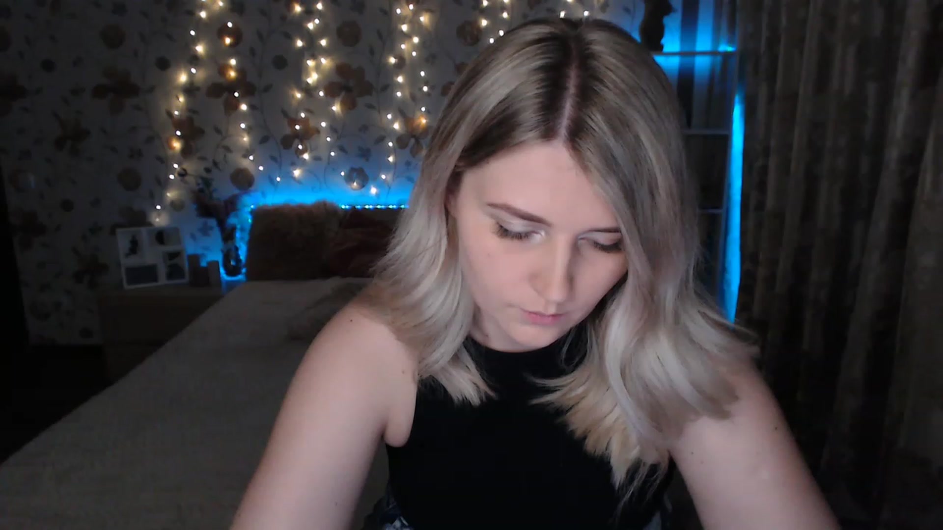Gallery image thumbnail from Nice_Ass007's myfreecams stream on, 06/15/2023, 20:40 image 7 of 20