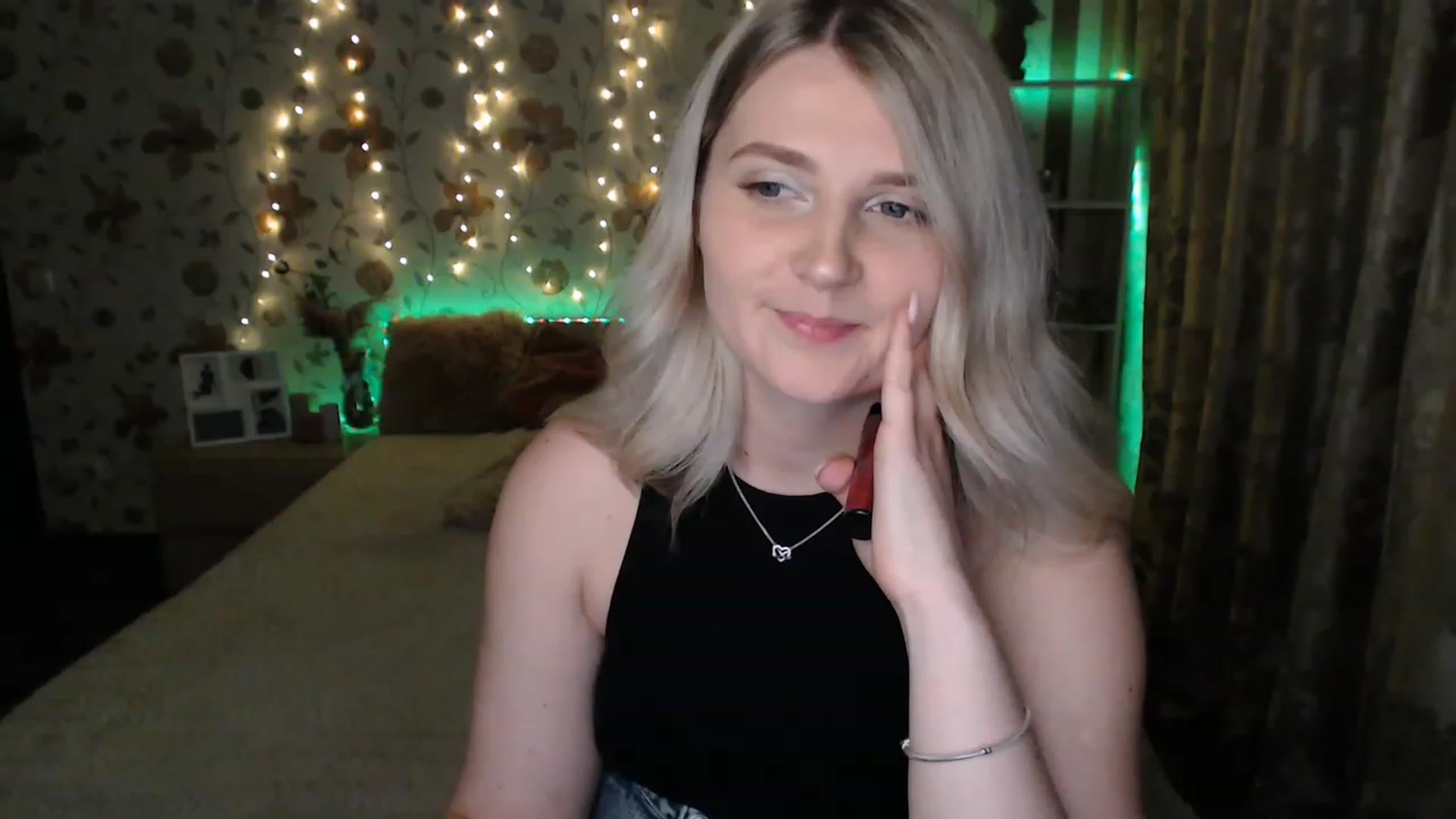 Gallery image thumbnail from Nice_Ass007's myfreecams stream on, 06/15/2023, 21:08 image 4 of 20