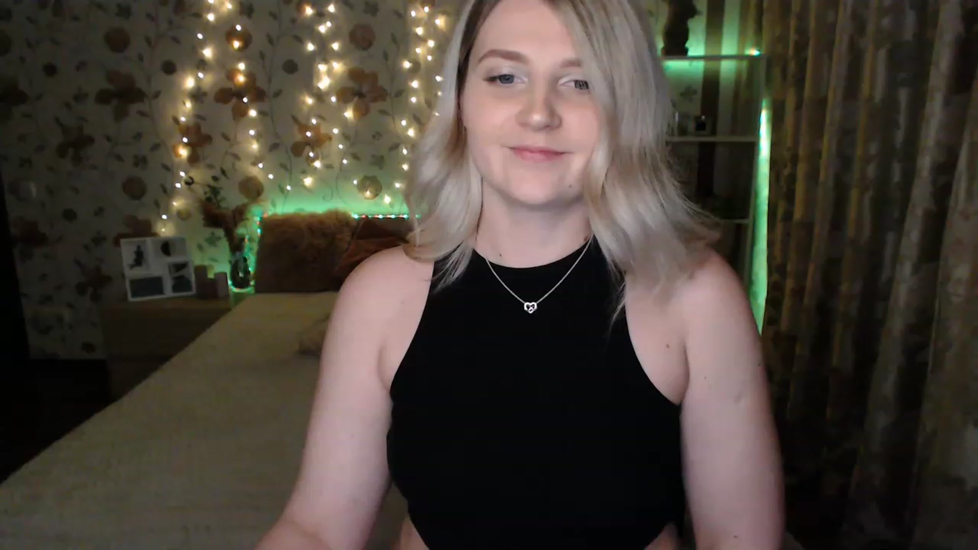 Gallery image thumbnail from Nice_Ass007's myfreecams stream on, 06/15/2023, 21:08 image 17 of 20