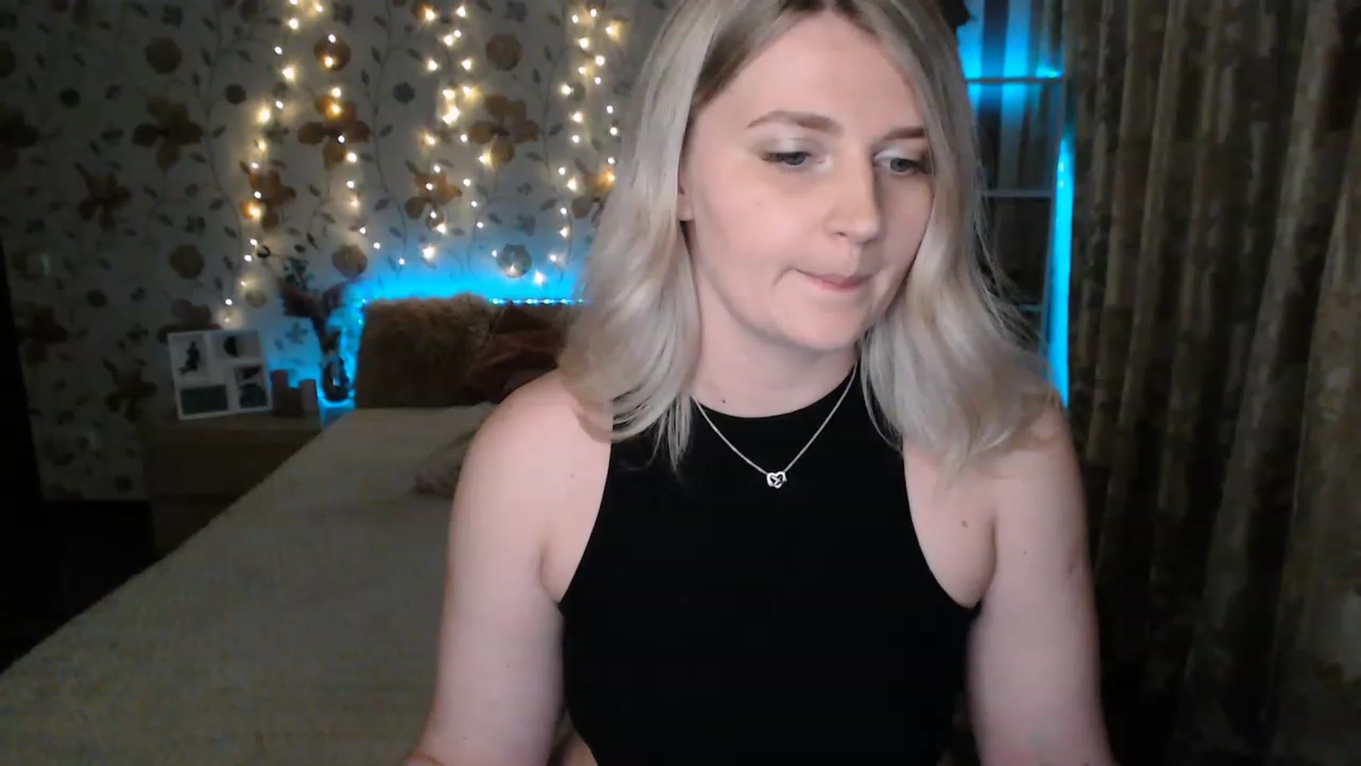 Gallery image thumbnail from Nice_Ass007's myfreecams stream on, 06/15/2023, 21:08 image 19 of 20