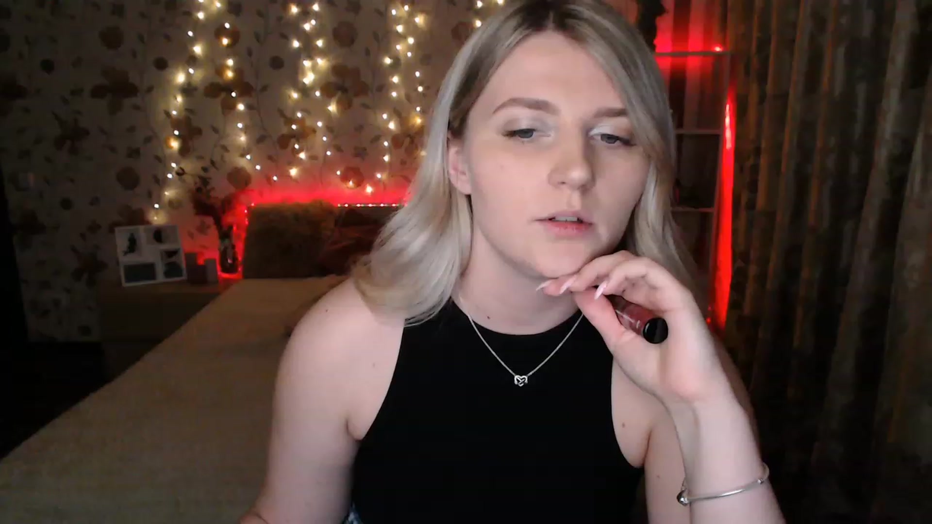 Gallery image thumbnail from Nice_Ass007's myfreecams stream on, 06/15/2023, 21:24 image 9 of 20