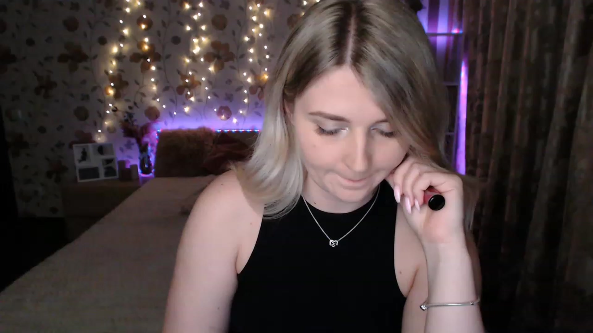 Gallery image thumbnail from Nice_Ass007's myfreecams stream on, 06/15/2023, 21:24 image 11 of 20