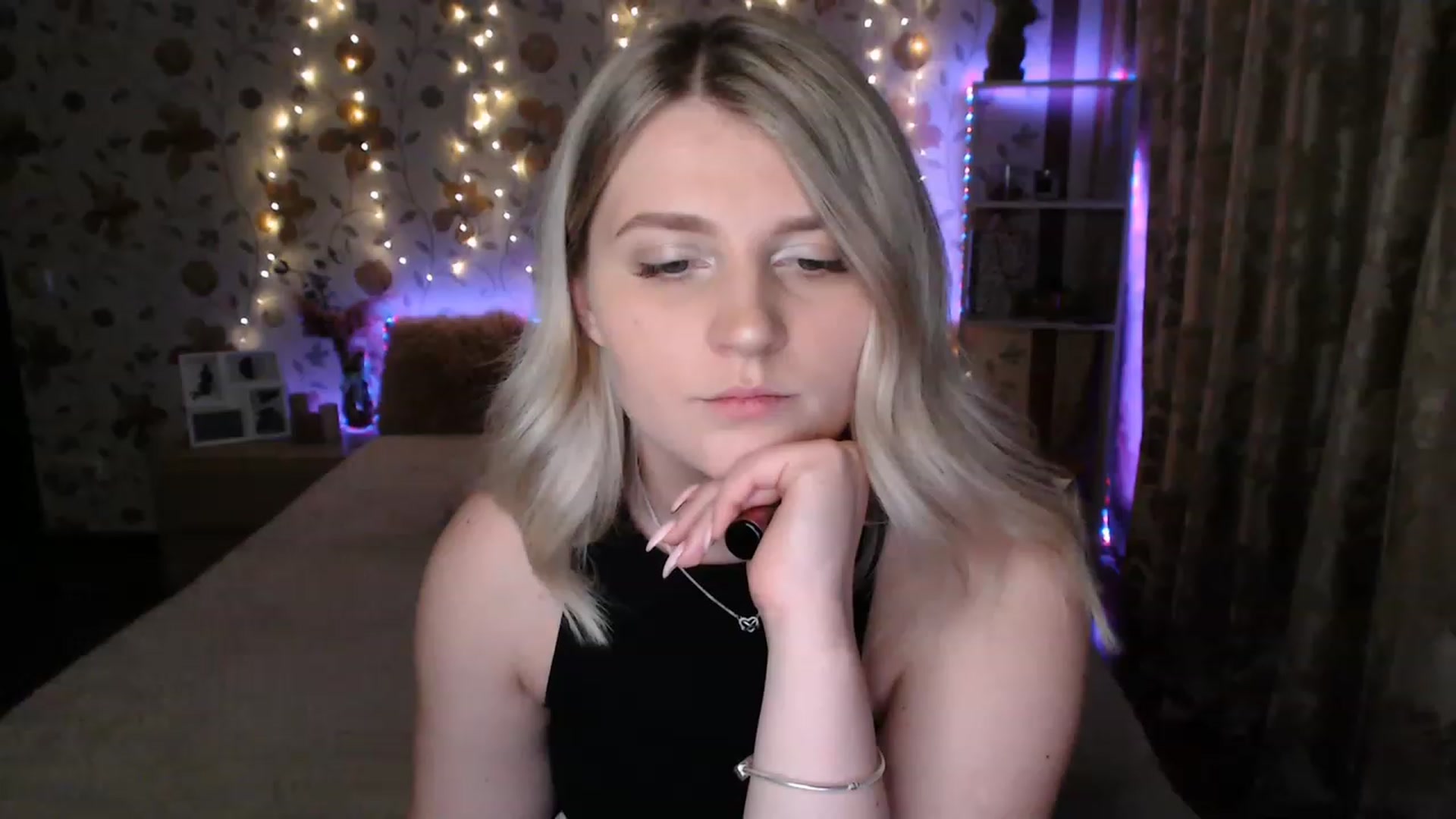 Gallery image thumbnail from Nice_Ass007's myfreecams stream on, 06/15/2023, 22:46 image 2 of 20