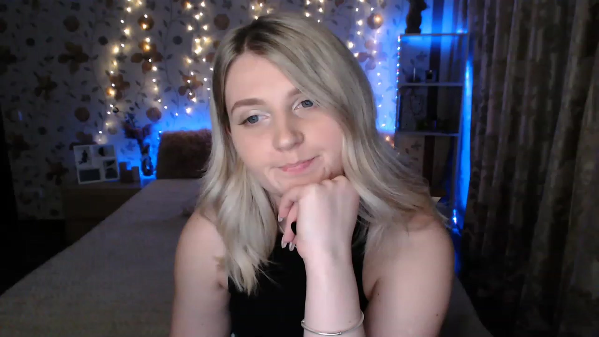 Gallery image thumbnail from Nice_Ass007's myfreecams stream on, 06/15/2023, 22:46 image 7 of 20