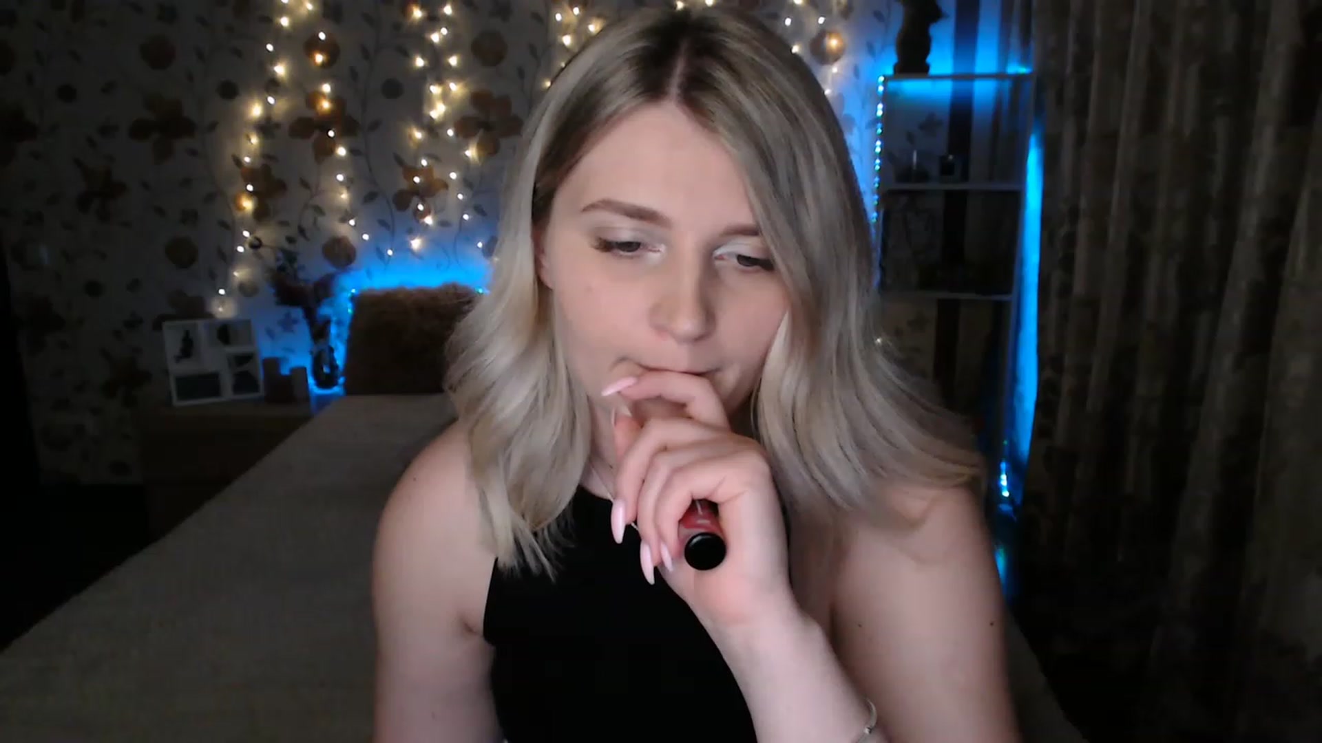 Gallery image thumbnail from Nice_Ass007's myfreecams stream on, 06/15/2023, 22:46 image 14 of 20