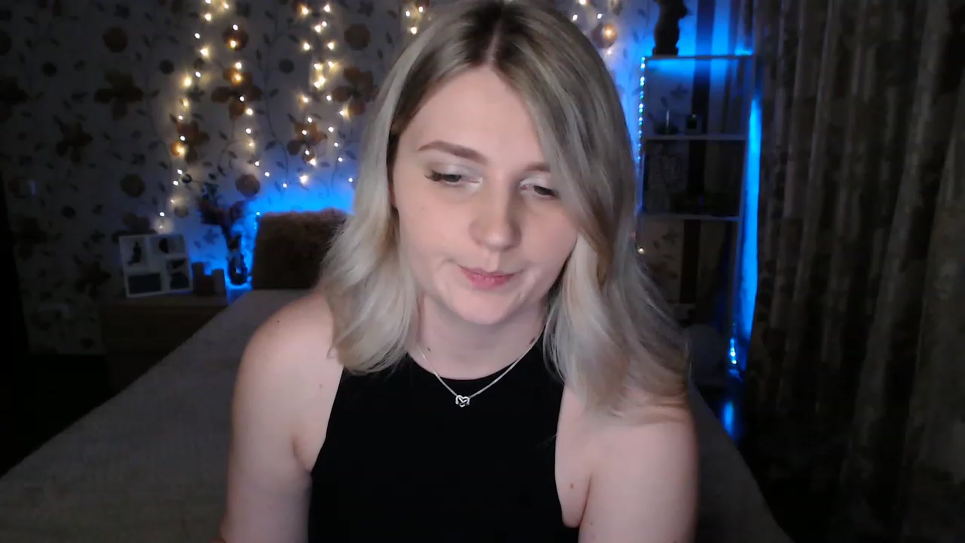 Gallery image thumbnail from Nice_Ass007's myfreecams stream on, 06/15/2023, 23:15 image 18 of 20