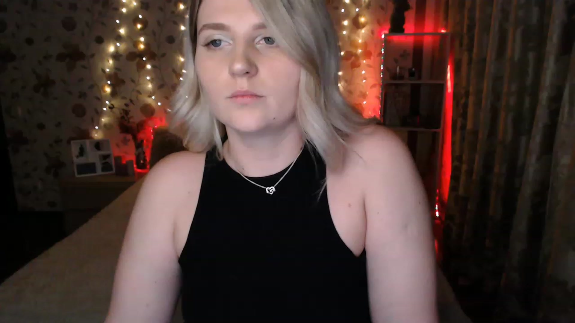 Gallery image thumbnail from Nice_Ass007's myfreecams stream on, 06/15/2023, 23:15 image 19 of 20