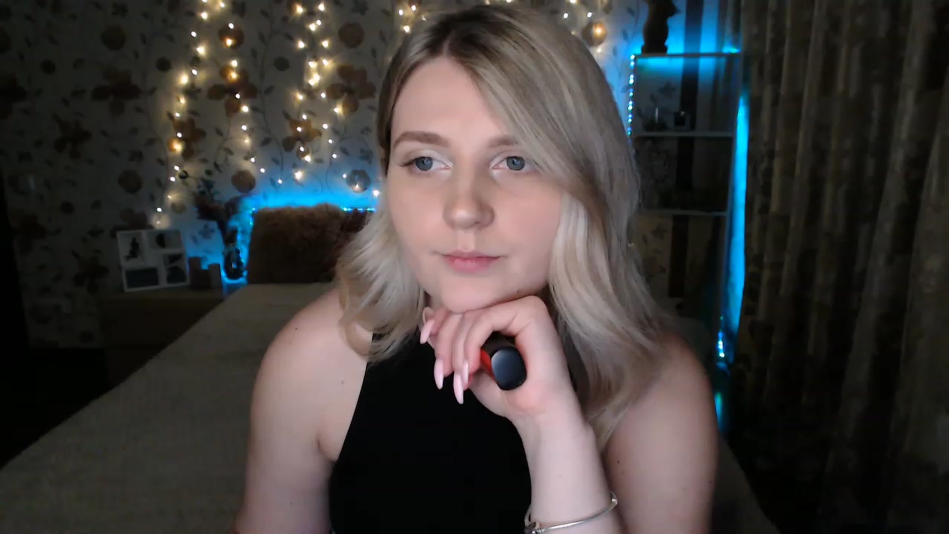 Gallery image thumbnail from Nice_Ass007's myfreecams stream on, 06/15/2023, 23:15 image 8 of 20