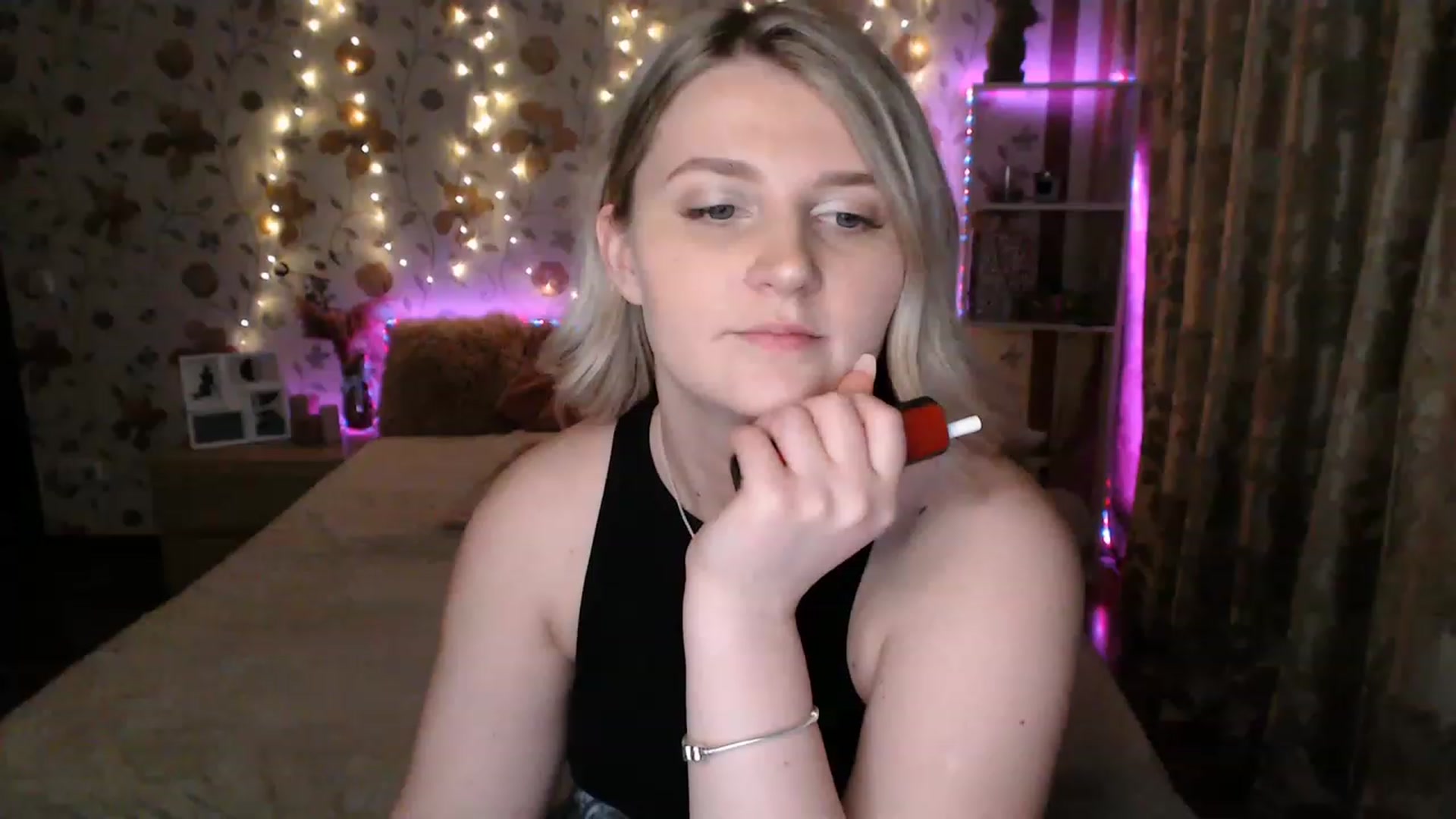 Gallery image thumbnail from Nice_Ass007's myfreecams stream on, 06/16/2023, 01:28 image 3 of 20
