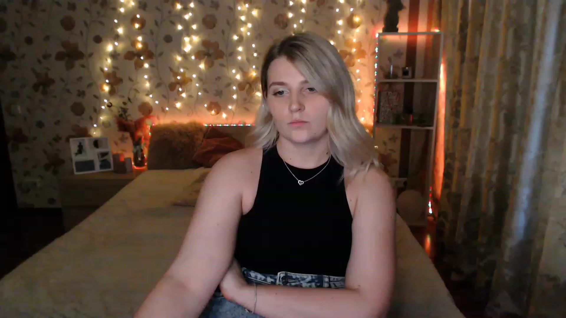 Gallery image thumbnail from Nice_Ass007's myfreecams stream on, 06/16/2023, 03:06 image 8 of 20