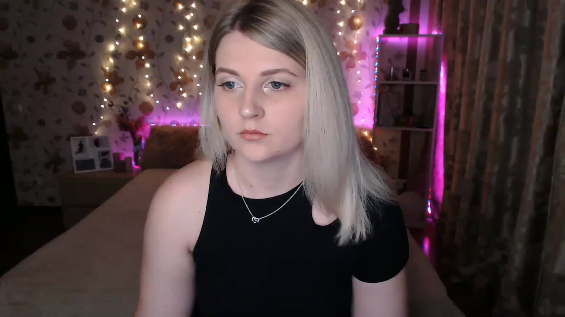 Gallery image thumbnail from Nice_Ass007's myfreecams stream on, 06/16/2023, 19:32 image 1 of 20
