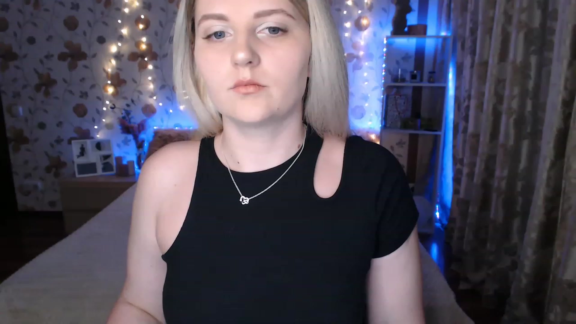 Gallery image thumbnail from Nice_Ass007's myfreecams stream on, 06/16/2023, 19:32 image 10 of 20