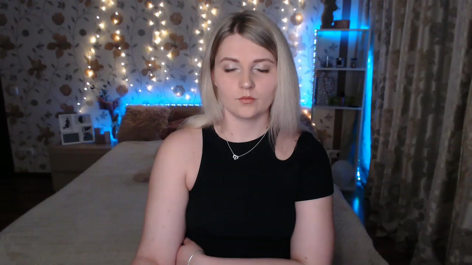 Gallery image thumbnail from Nice_Ass007's myfreecams stream on, 06/16/2023, 19:32 image 18 of 20