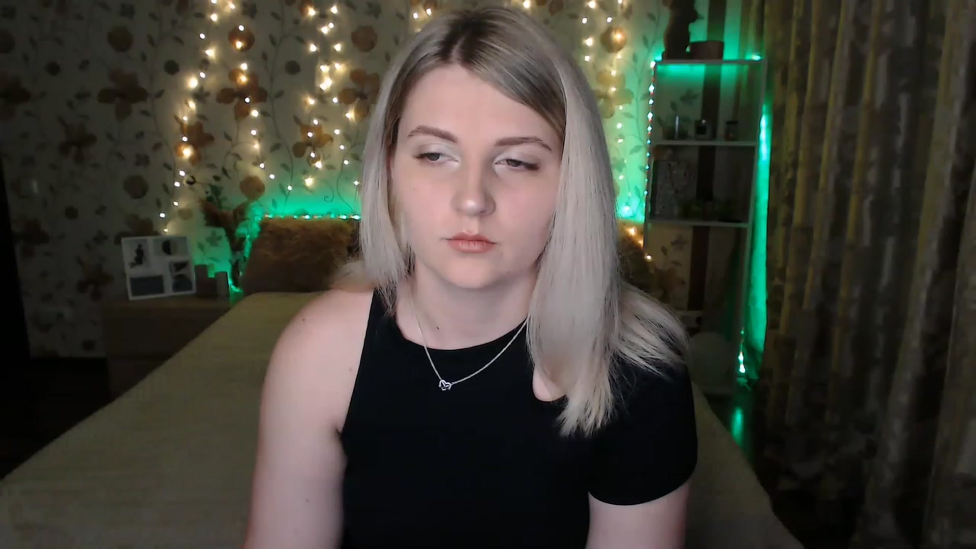 Gallery image thumbnail from Nice_Ass007's myfreecams stream on, 06/16/2023, 19:32 image 5 of 20