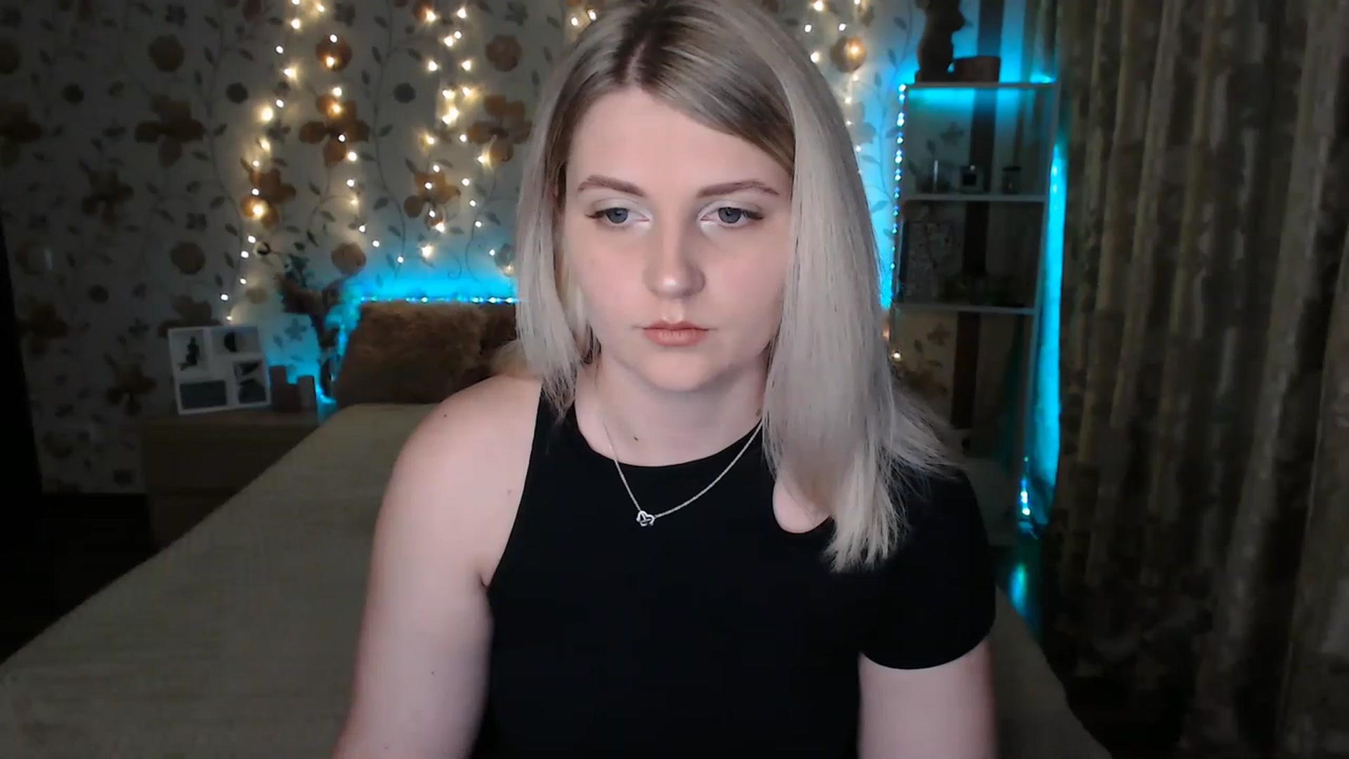 Gallery image thumbnail from Nice_Ass007's myfreecams stream on, 06/16/2023, 19:32 image 3 of 20