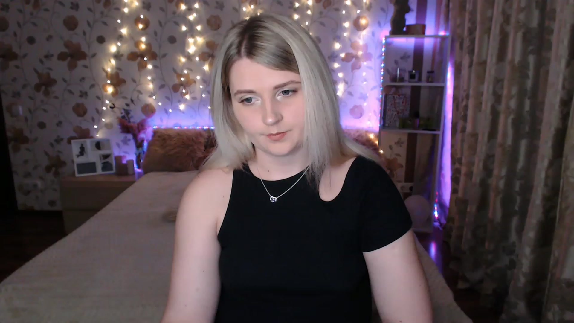 Gallery image thumbnail from Nice_Ass007's myfreecams stream on, 06/16/2023, 19:58 image 11 of 20