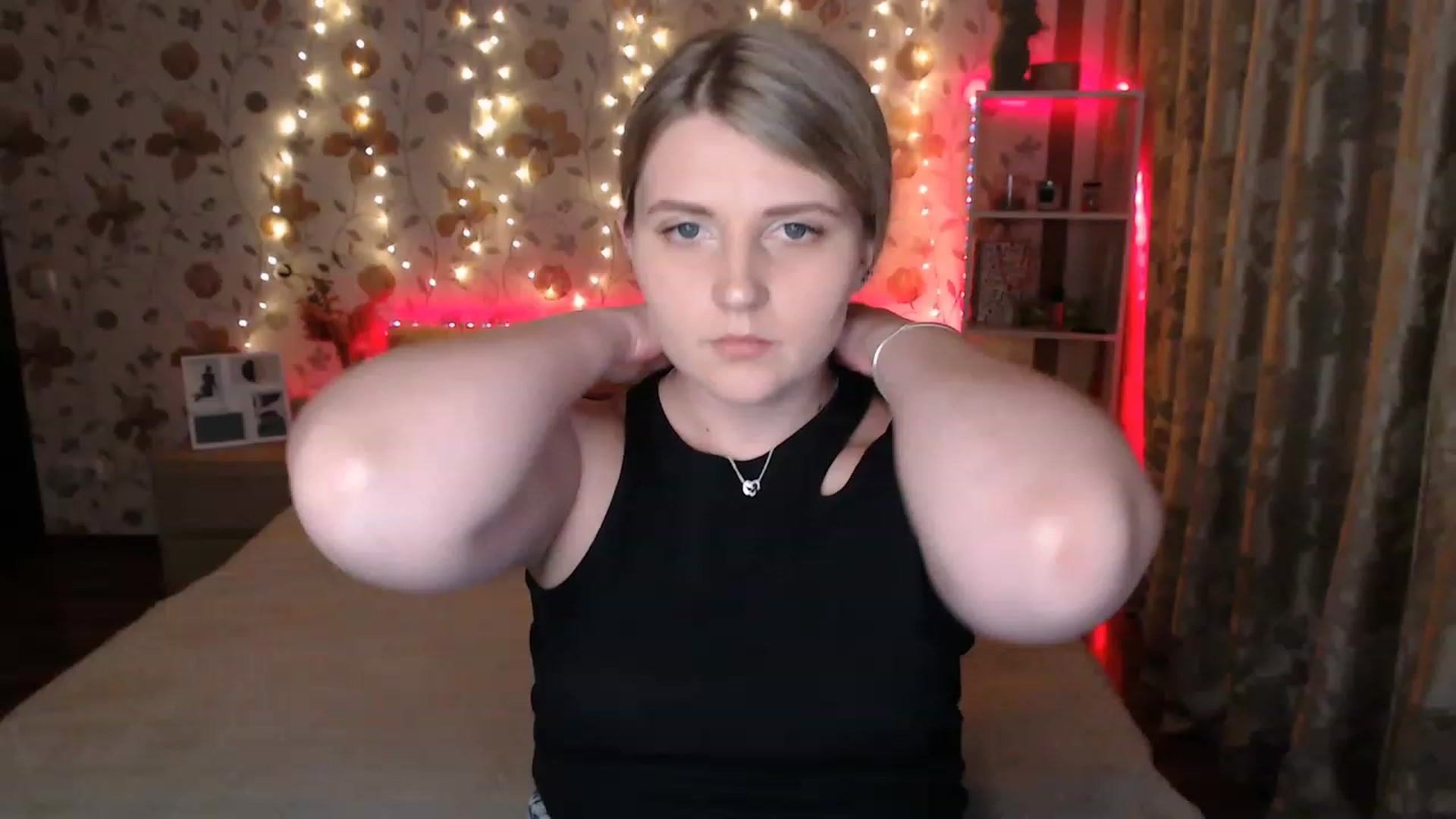 Gallery image thumbnail from Nice_Ass007's myfreecams stream on, 06/17/2023, 24:31 image 10 of 20
