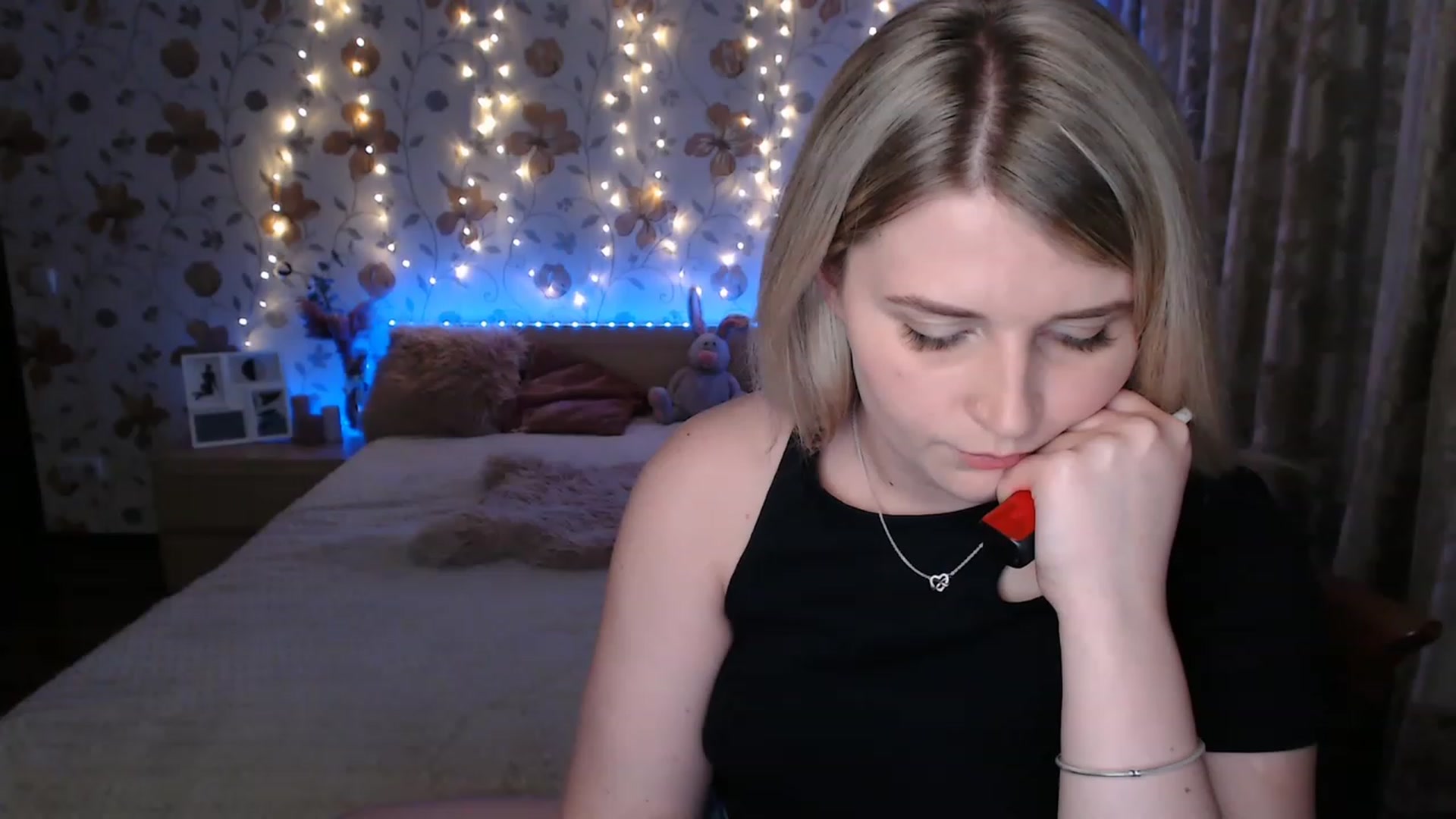 Gallery image thumbnail from Nice_Ass007's myfreecams stream on, 06/17/2023, 02:02 image 12 of 20