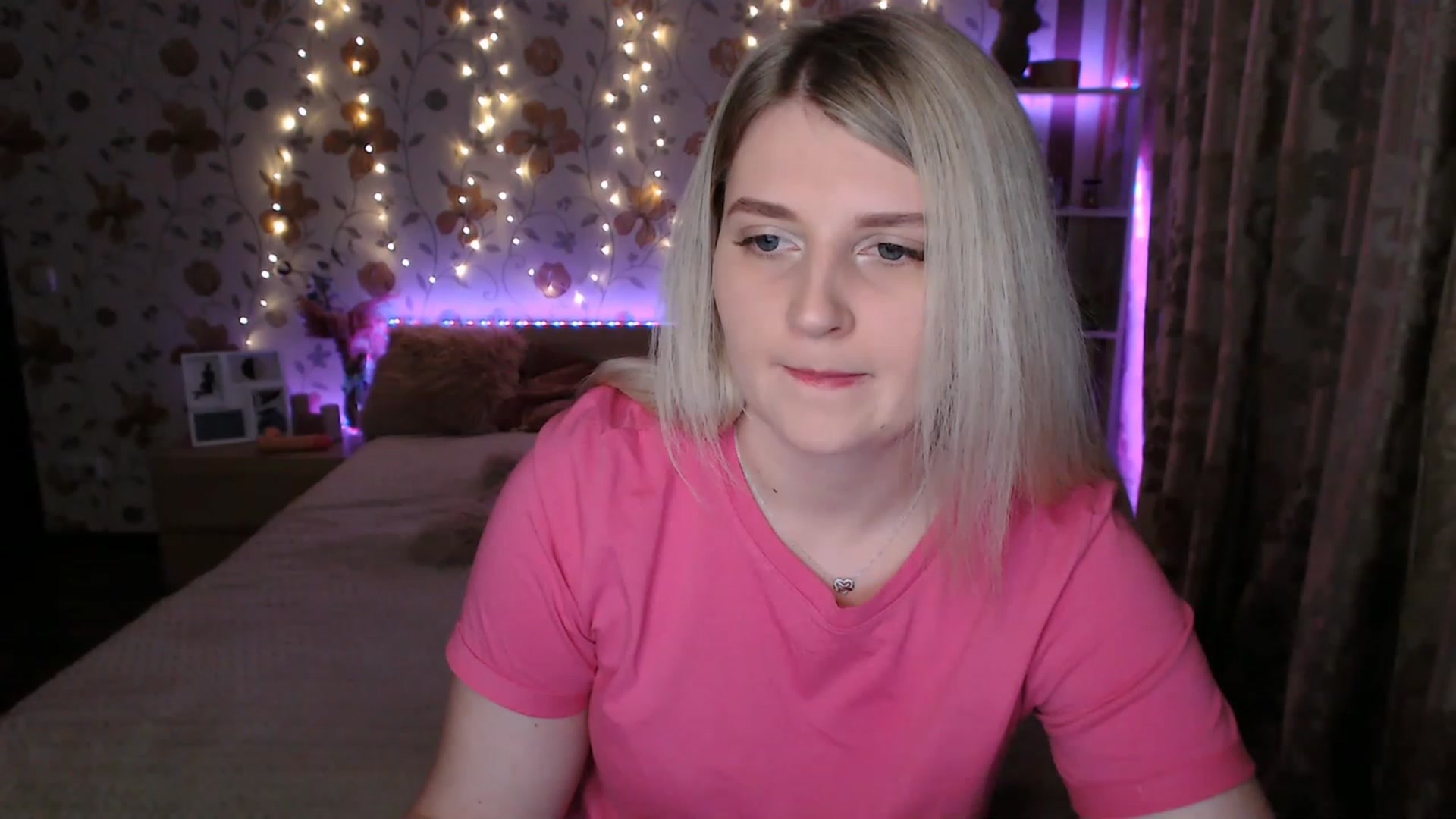 Gallery image thumbnail from Nice_Ass007's myfreecams stream on, 06/17/2023, 19:58 image 16 of 20