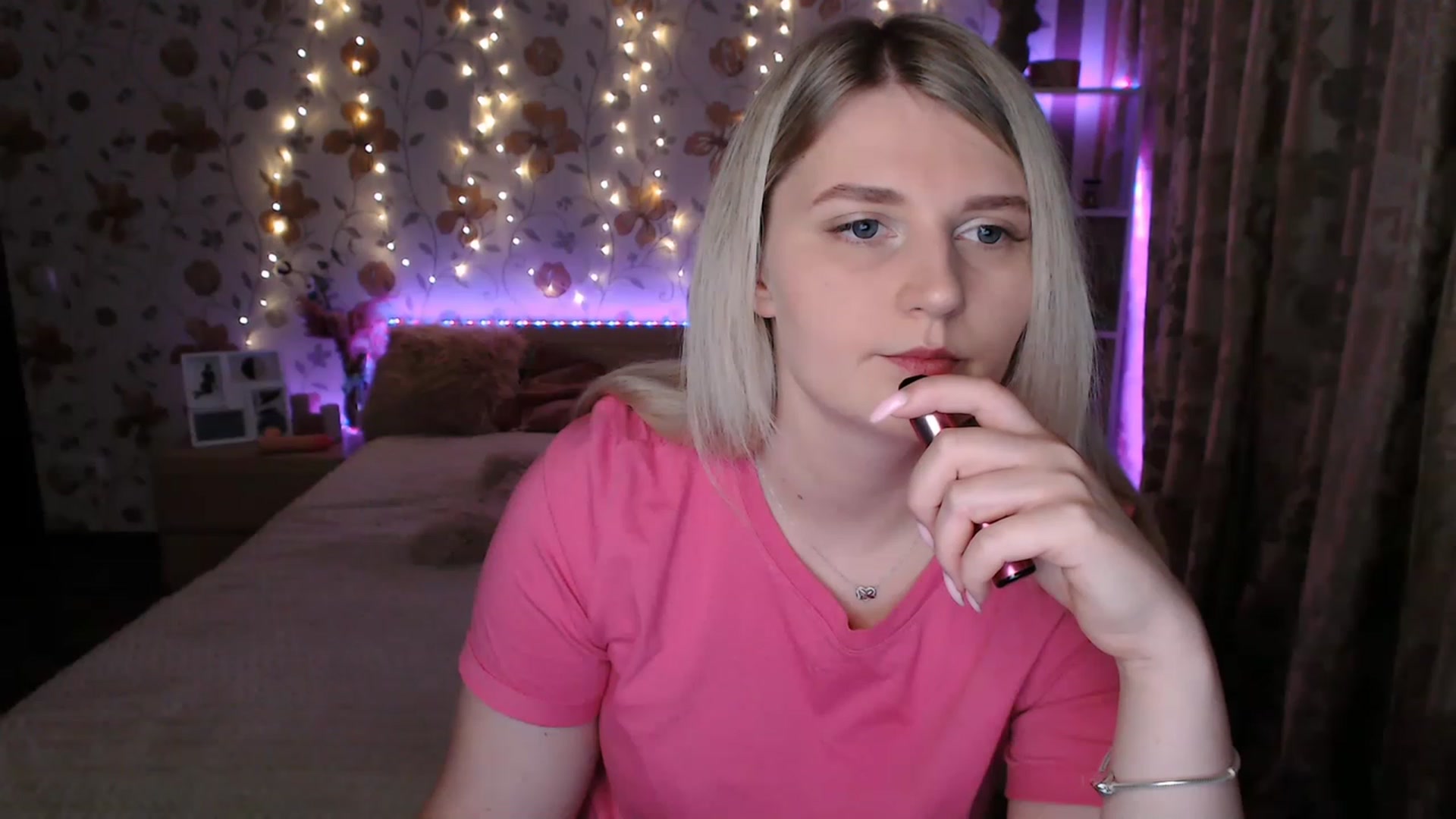 Gallery image thumbnail from Nice_Ass007's myfreecams stream on, 06/17/2023, 19:58 image 18 of 20
